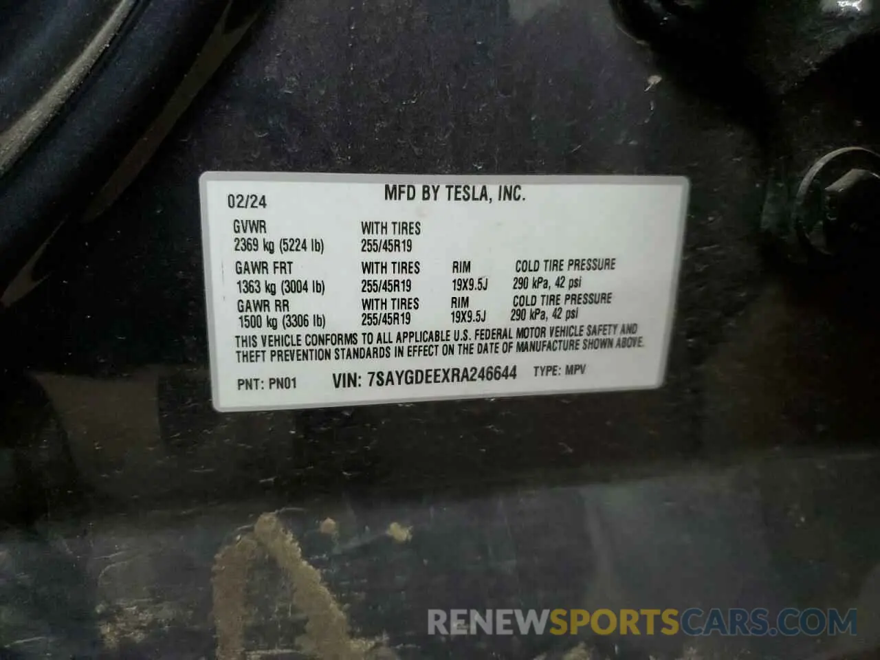 13 fotografías del automóvil dañado 7SAYGDEEXRA246644 TESLA MODEL Y 2024