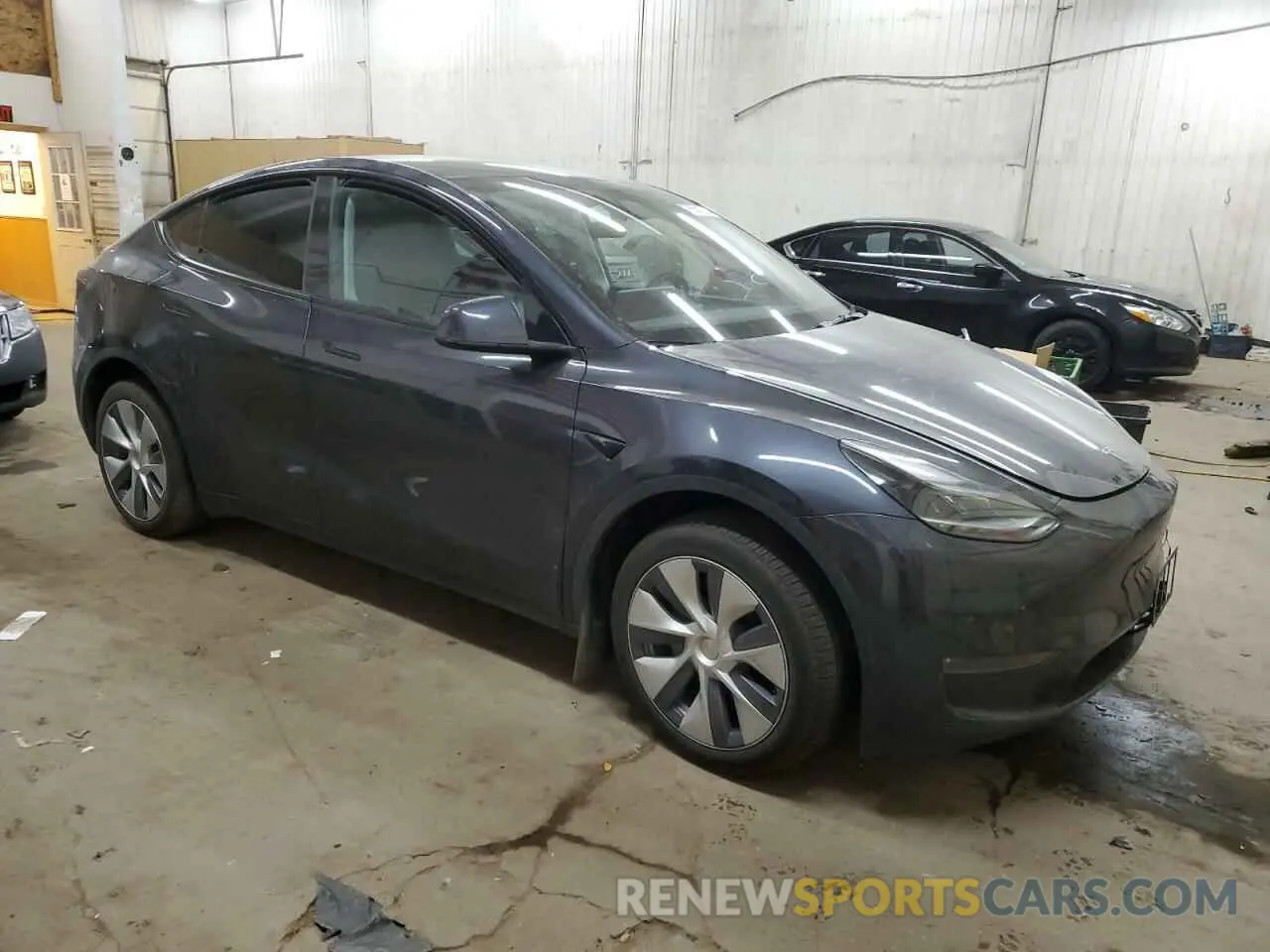 4 fotografías del automóvil dañado 7SAYGDEEXRA246644 TESLA MODEL Y 2024