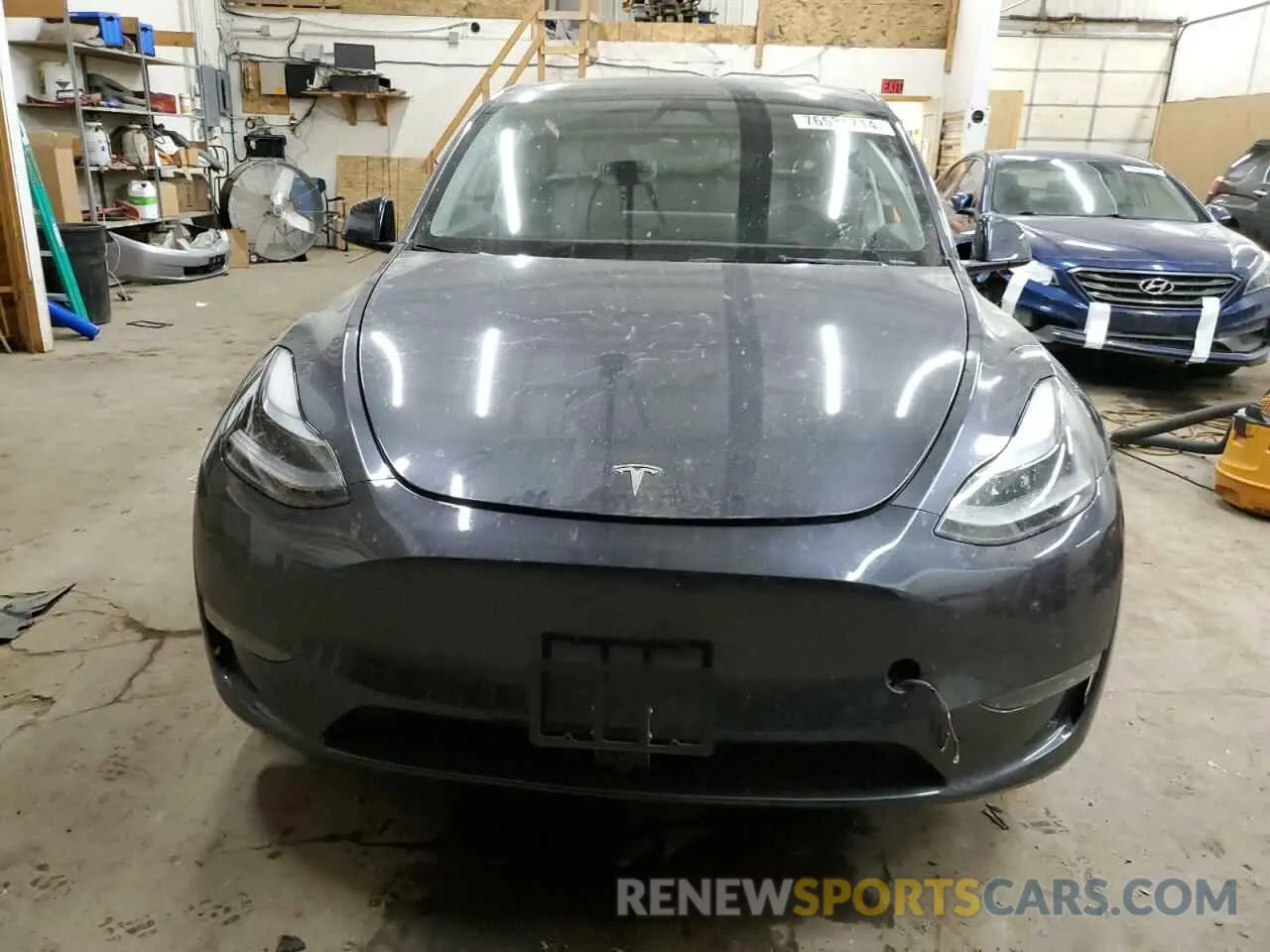 5 fotografías del automóvil dañado 7SAYGDEEXRA246644 TESLA MODEL Y 2024