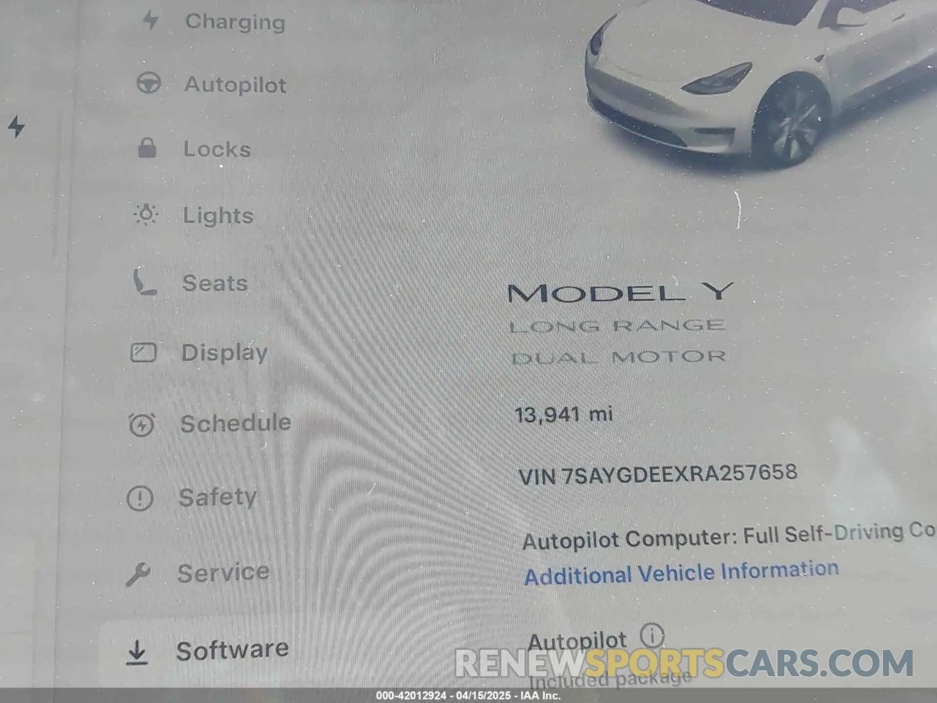 14 fotografías del automóvil dañado 7SAYGDEEXRA257658 TESLA MODEL Y 2024