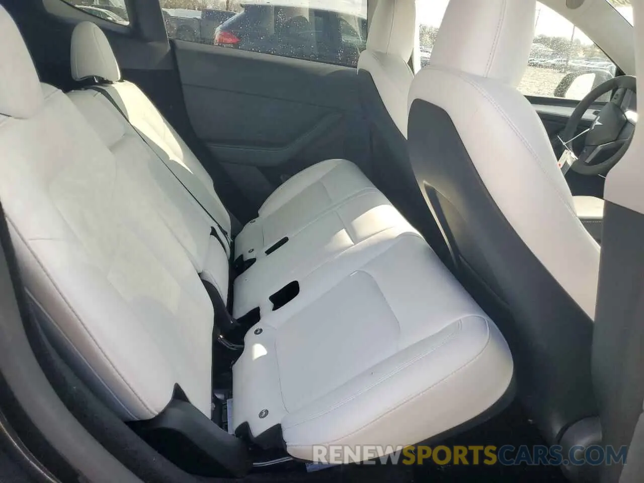 11 fotografías del automóvil dañado 7SAYGDEEXRA279594 TESLA MODEL Y 2024