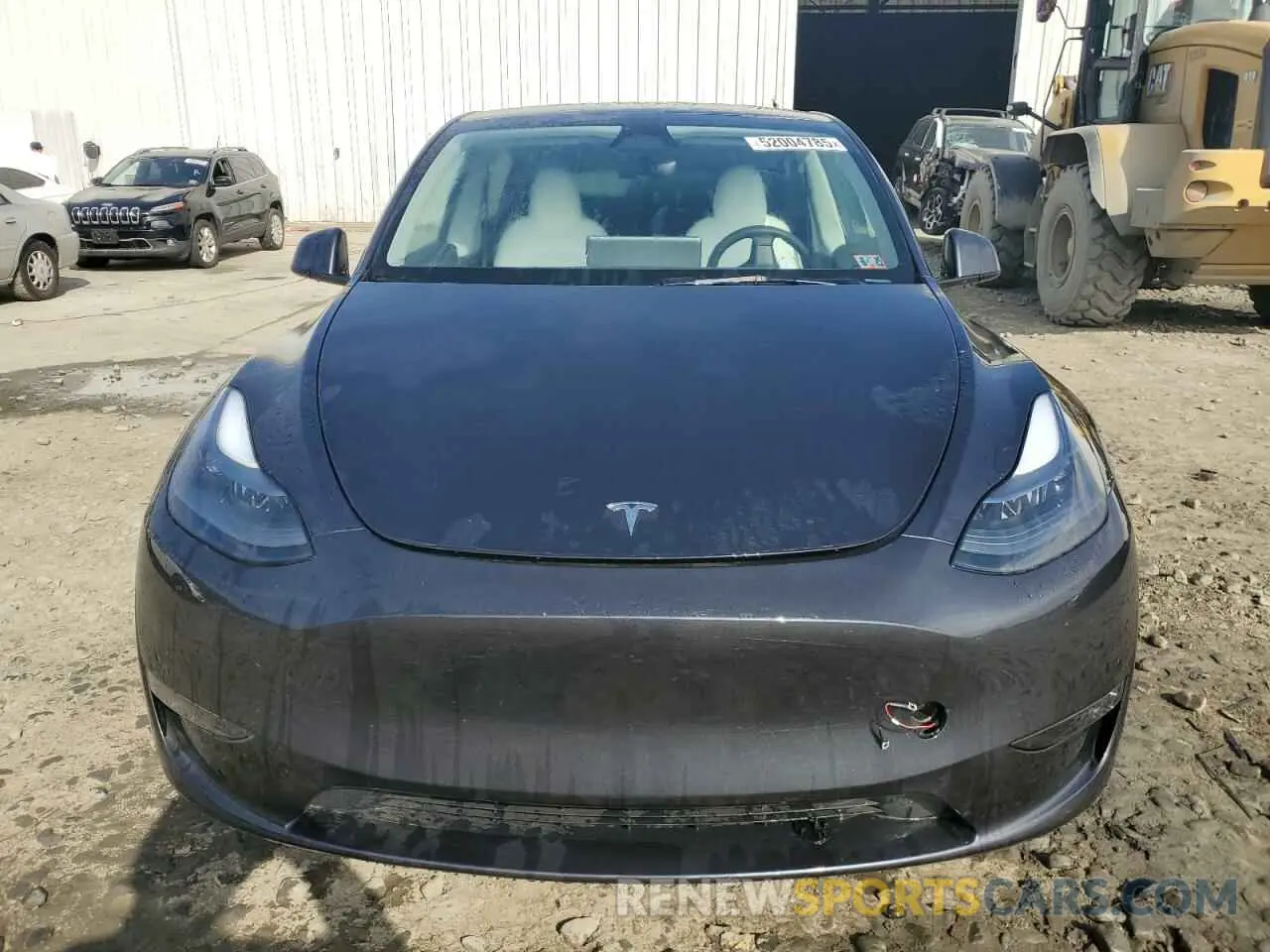 5 fotografías del automóvil dañado 7SAYGDEEXRA279594 TESLA MODEL Y 2024