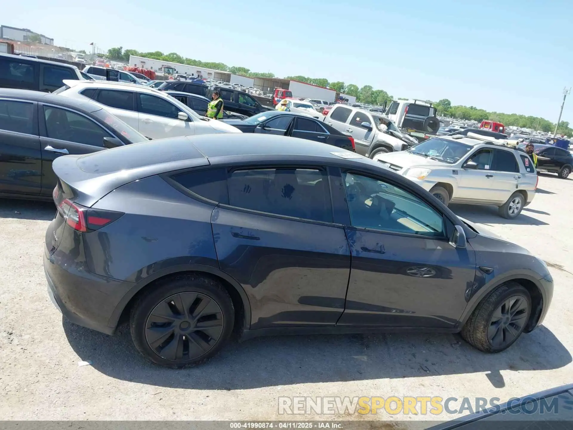 12 fotografías del automóvil dañado 7SAYGDEEXRA304932 TESLA MODEL Y 2024