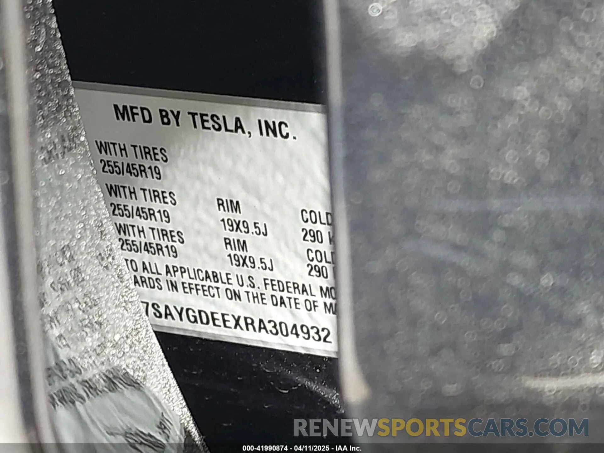 9 fotografías del automóvil dañado 7SAYGDEEXRA304932 TESLA MODEL Y 2024