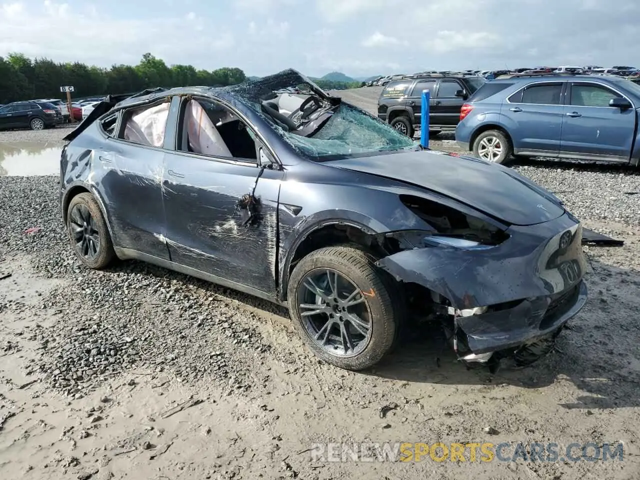4 fotografías del automóvil dañado 7SAYGDEEXRA324517 TESLA MODEL Y 2024
