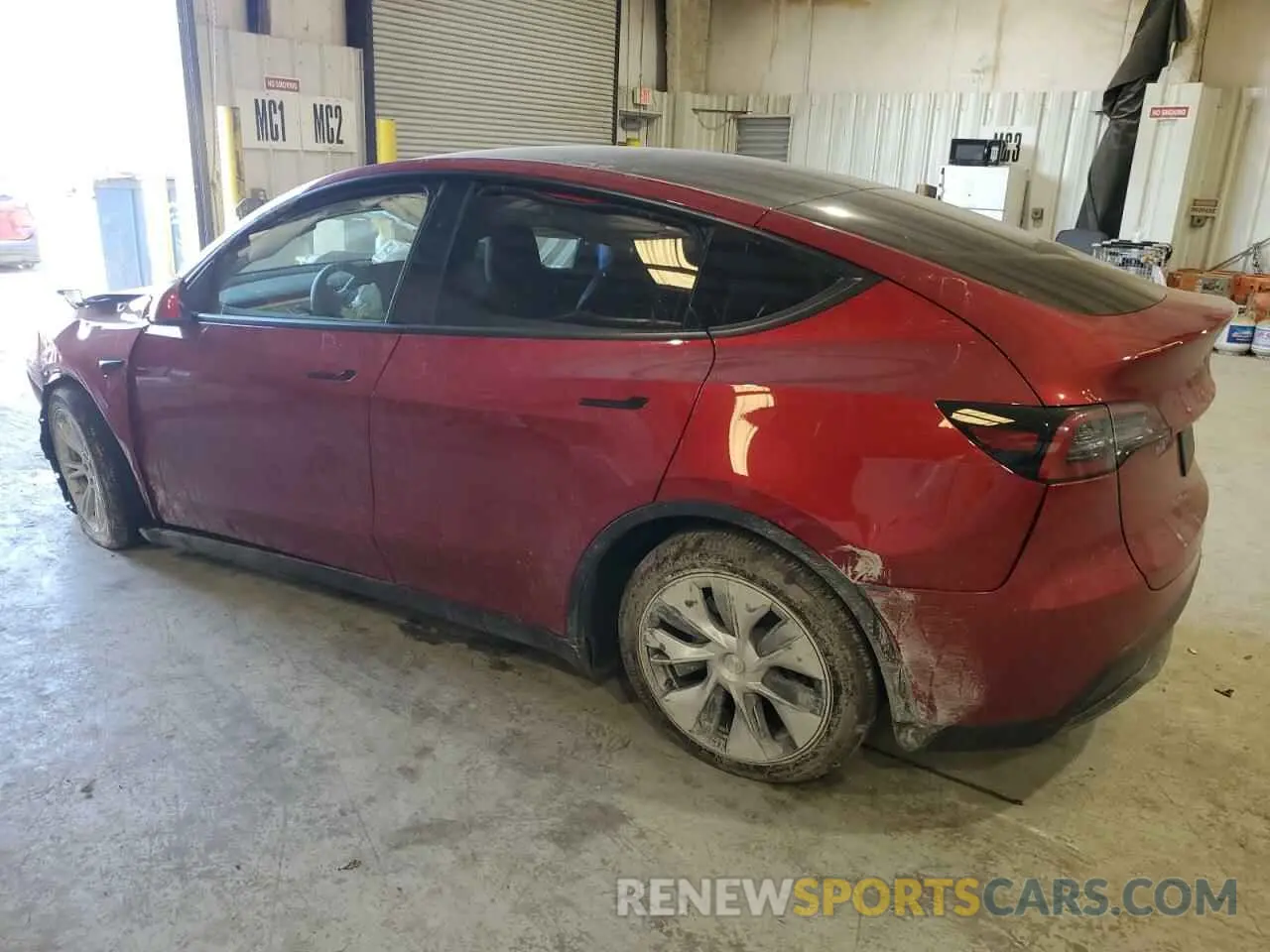 2 fotografías del automóvil dañado 7SAYGDEEXRF043367 TESLA MODEL Y 2024