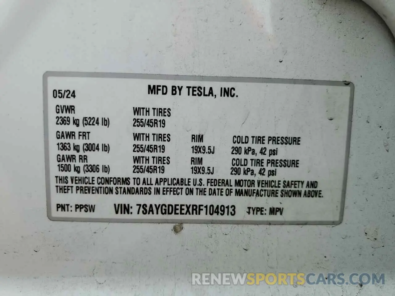 12 fotografías del automóvil dañado 7SAYGDEEXRF104913 TESLA MODEL Y 2024