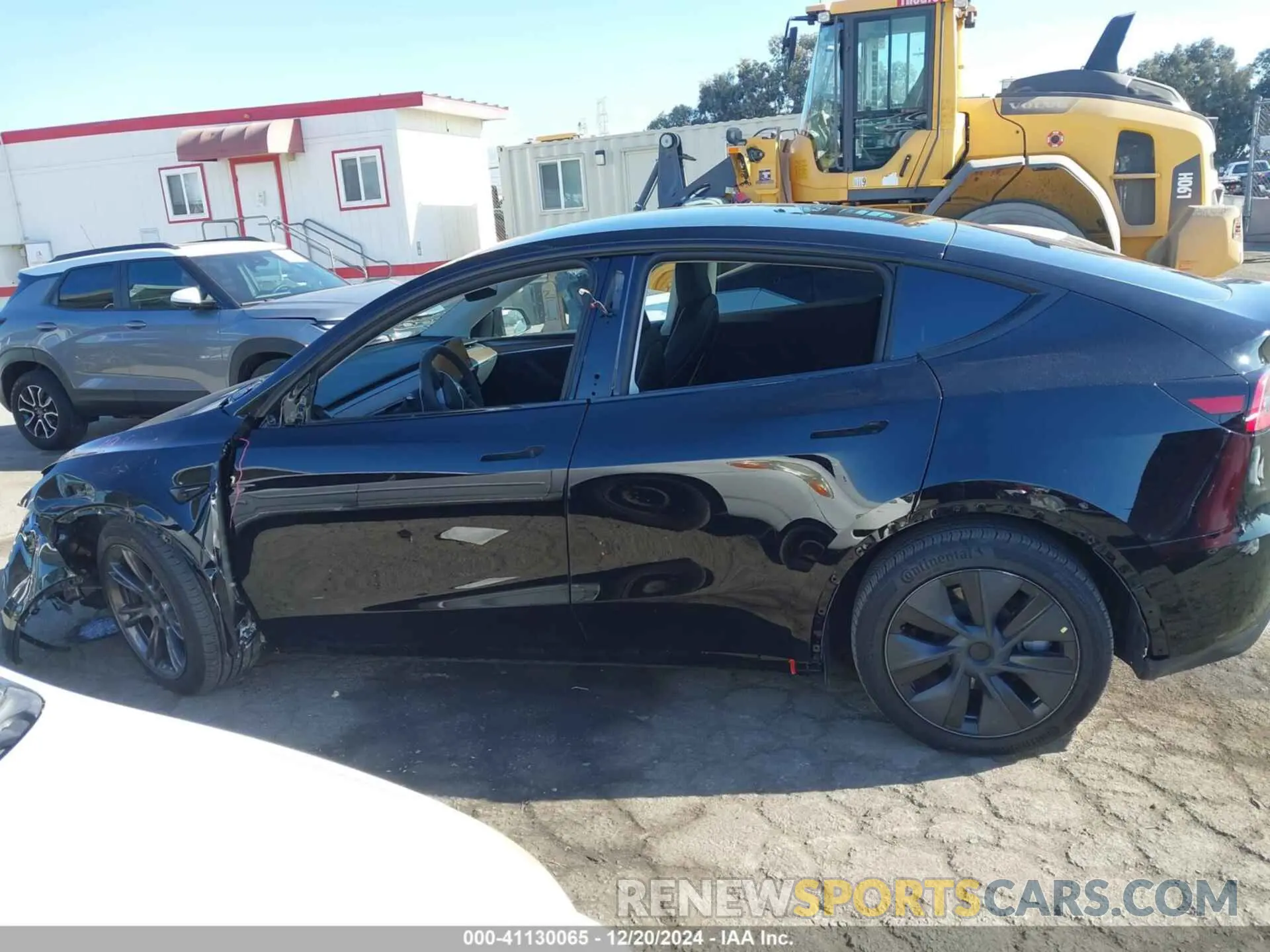 15 fotografías del automóvil dañado 7SAYGDEEXRF116673 TESLA MODEL Y 2024
