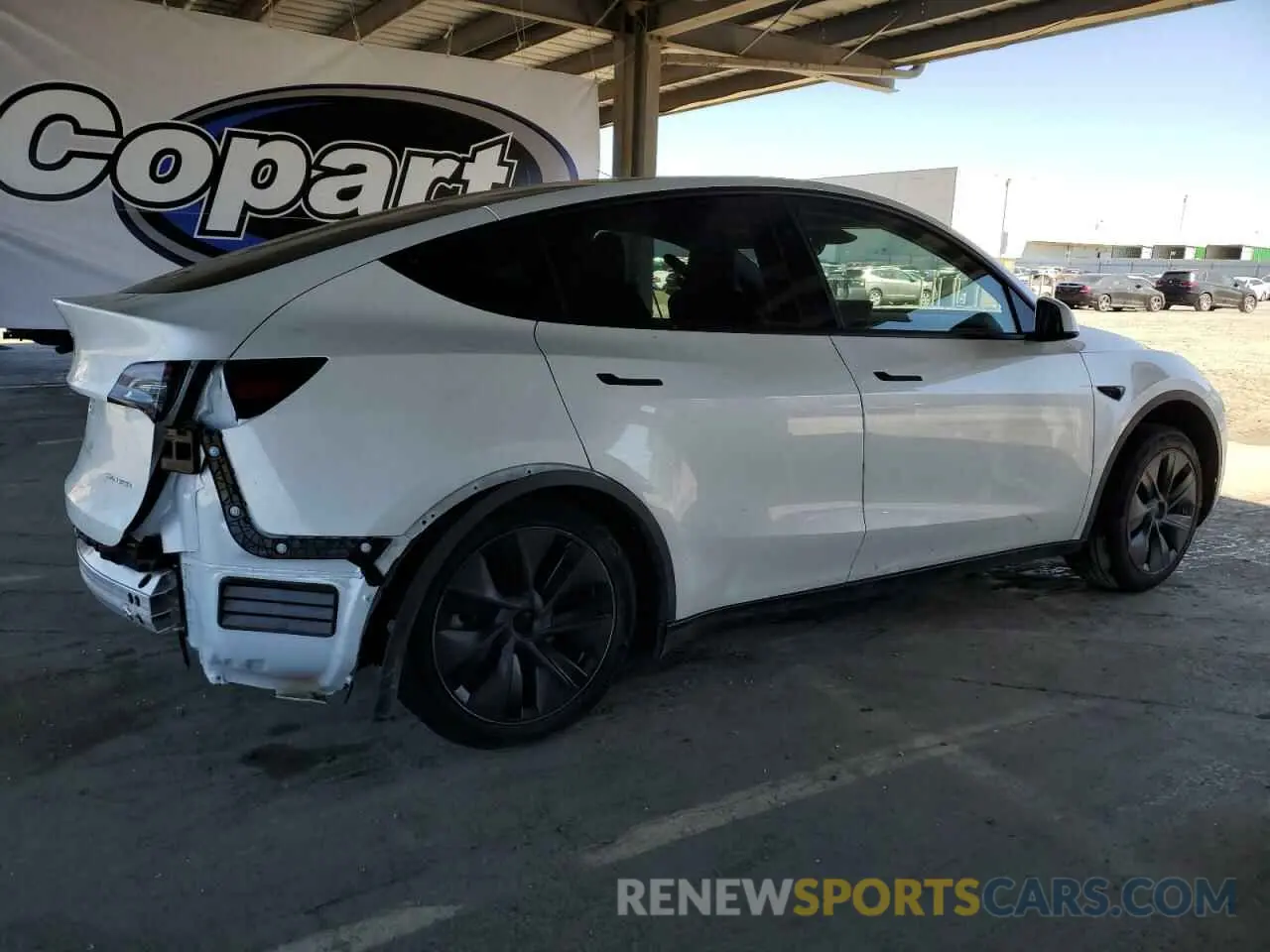 3 fotografías del automóvil dañado 7SAYGDEEXRF122859 TESLA MODEL Y 2024