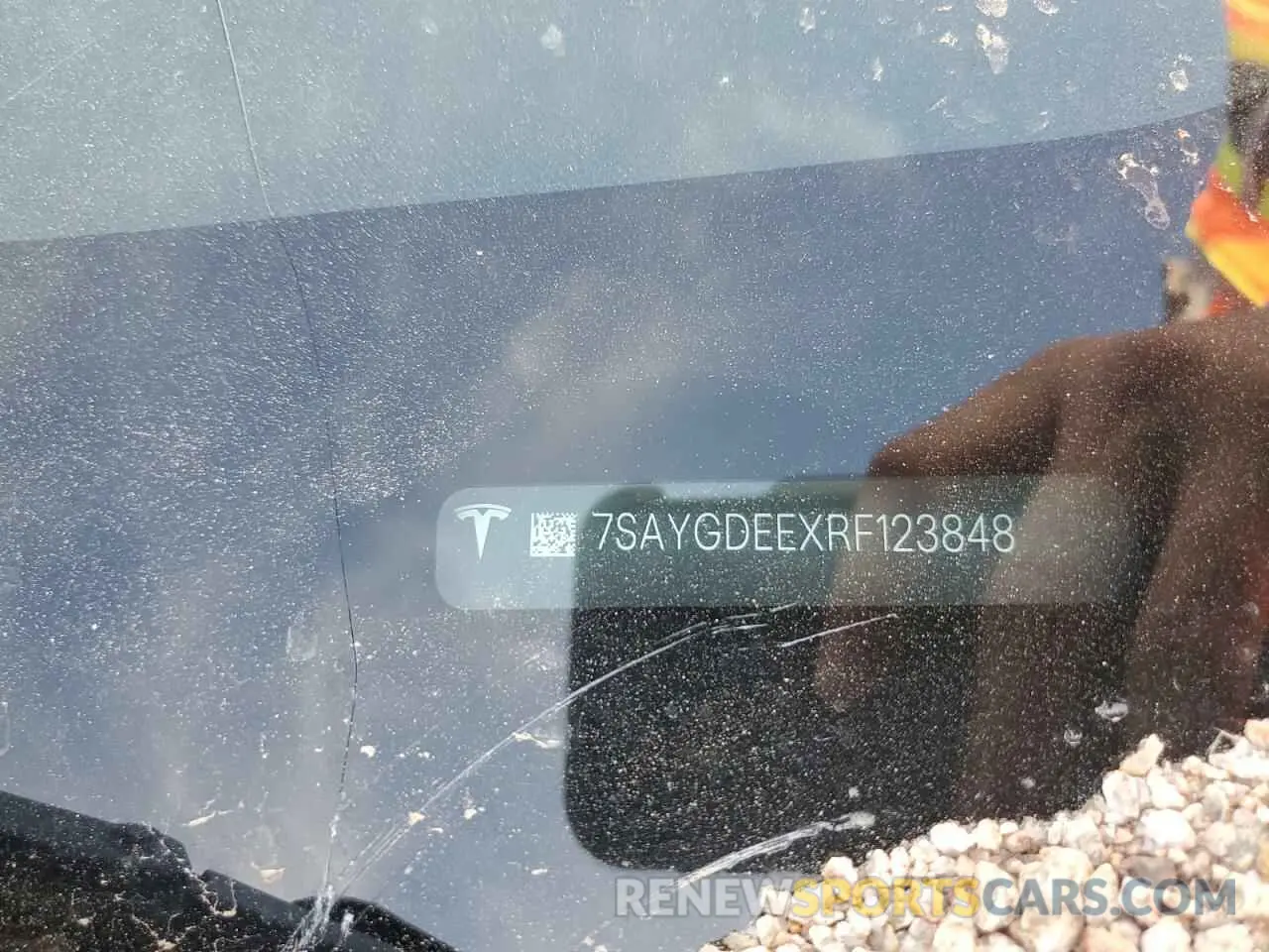 13 fotografías del automóvil dañado 7SAYGDEEXRF123848 TESLA MODEL Y 2024