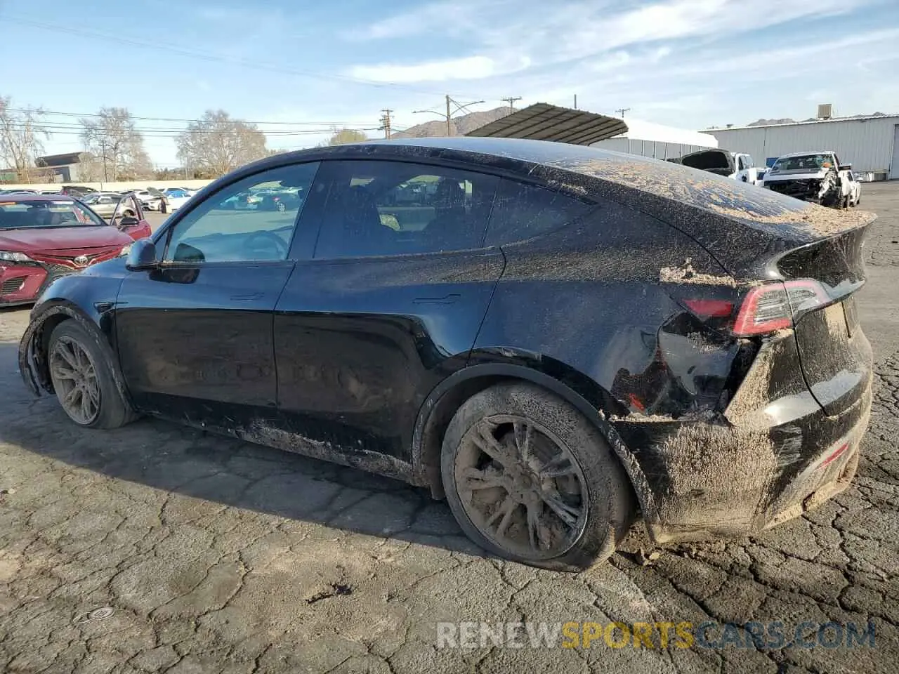 2 fotografías del automóvil dañado 7SAYGDEEXRF123848 TESLA MODEL Y 2024