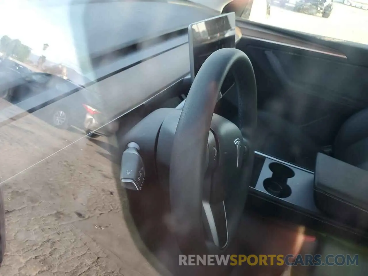 8 fotografías del automóvil dañado 7SAYGDEEXRF123848 TESLA MODEL Y 2024