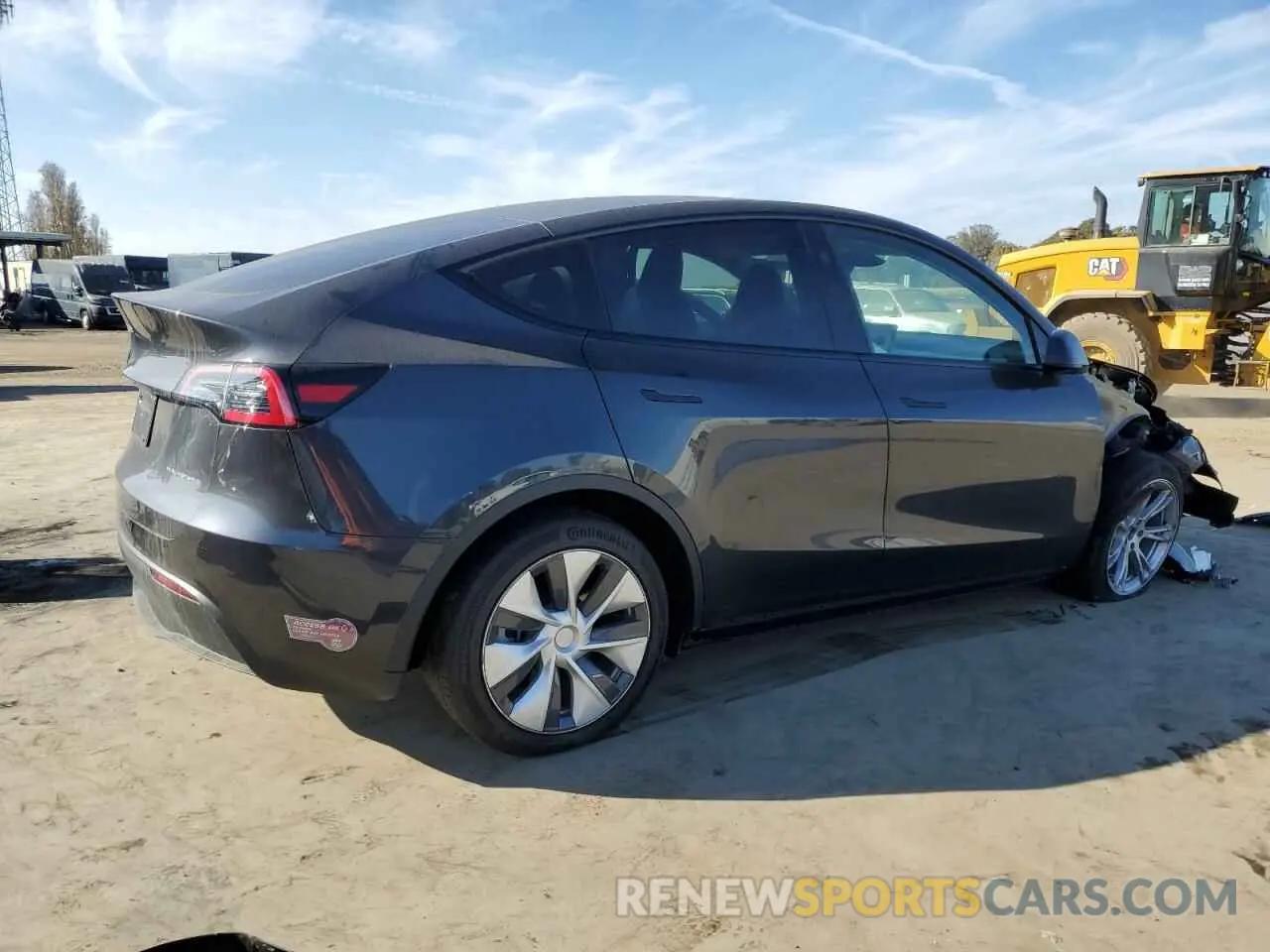 3 fotografías del automóvil dañado 7SAYGDEEXRF995933 TESLA MODEL Y 2024