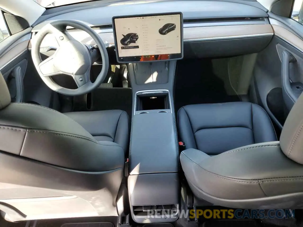 8 fotografías del automóvil dañado 7SAYGDEEXRF995933 TESLA MODEL Y 2024