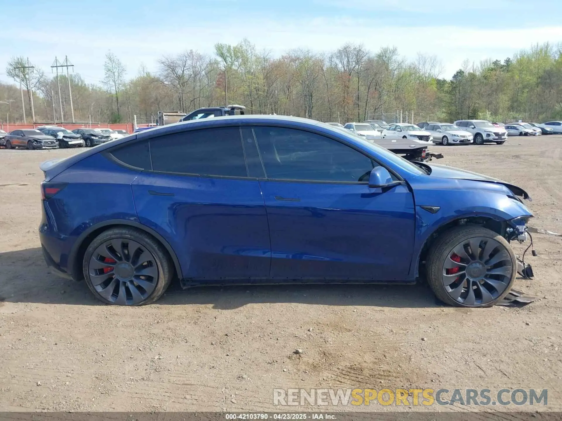 13 fotografías del automóvil dañado 7SAYGDEF0RA267754 TESLA MODEL Y 2024