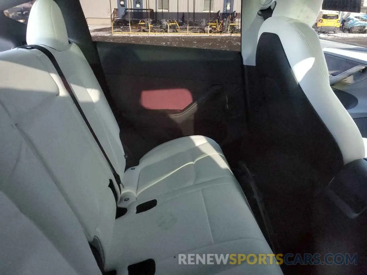 11 fotografías del automóvil dañado 7SAYGDEF0RA312711 TESLA MODEL Y 2024