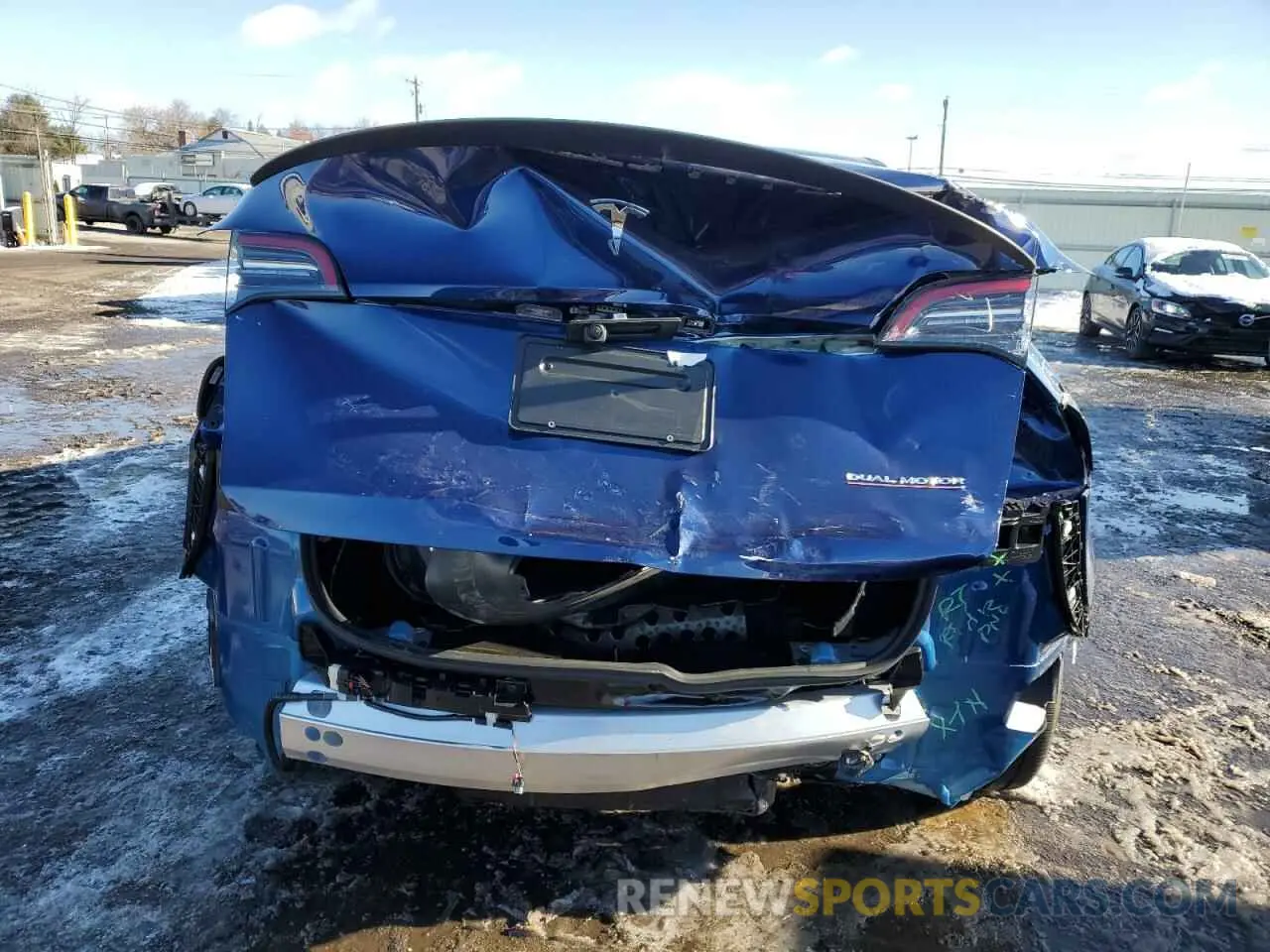 6 fotografías del automóvil dañado 7SAYGDEF0RA312711 TESLA MODEL Y 2024