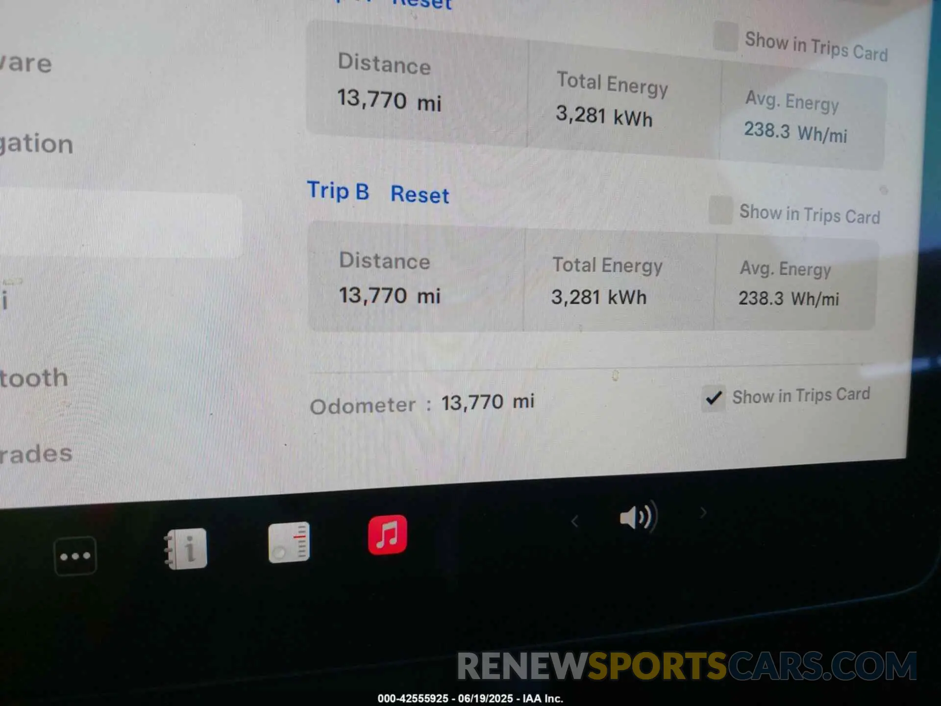 15 fotografías del automóvil dañado 7SAYGDEF0RF048313 TESLA MODEL Y 2024