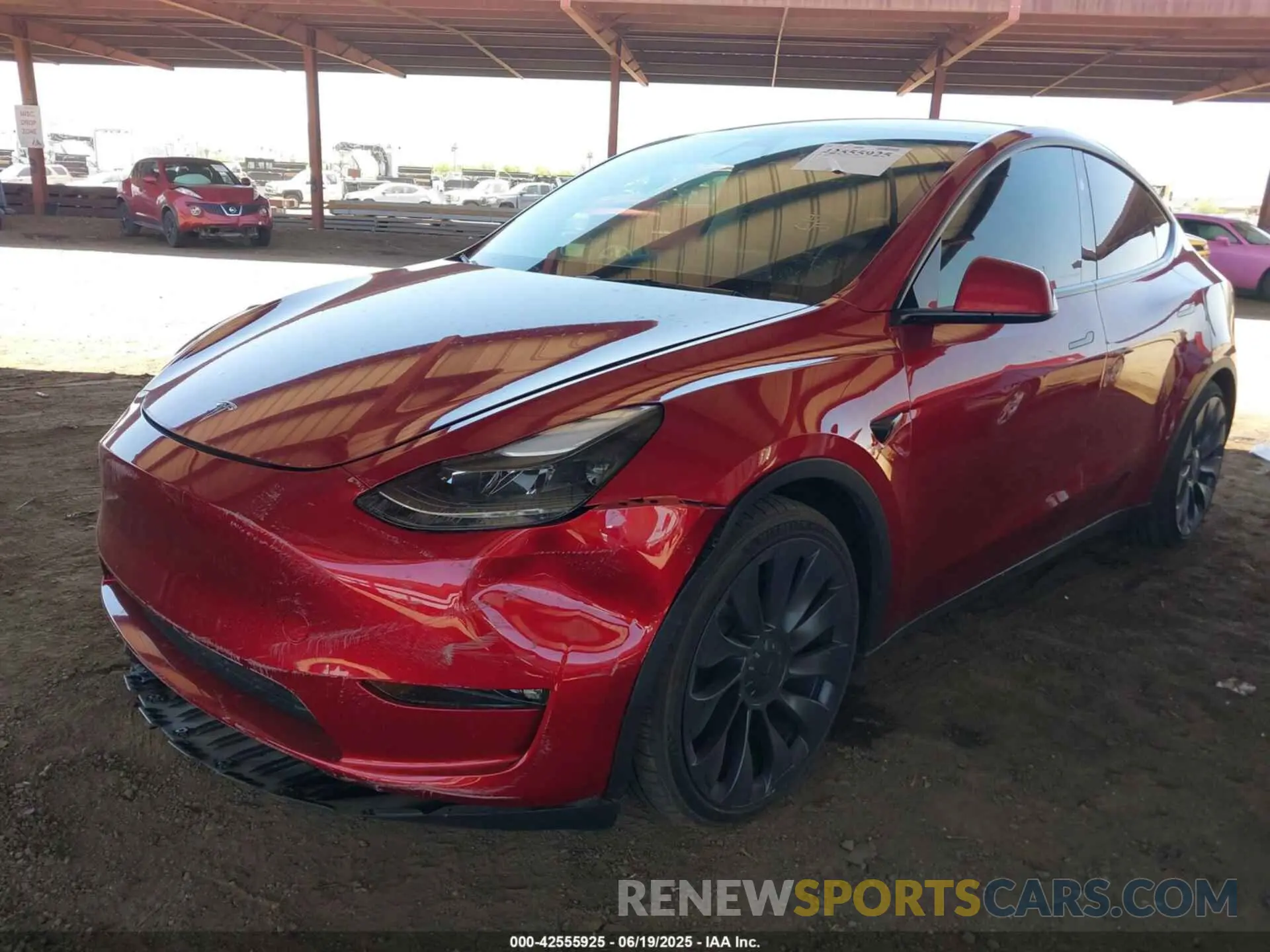 2 fotografías del automóvil dañado 7SAYGDEF0RF048313 TESLA MODEL Y 2024