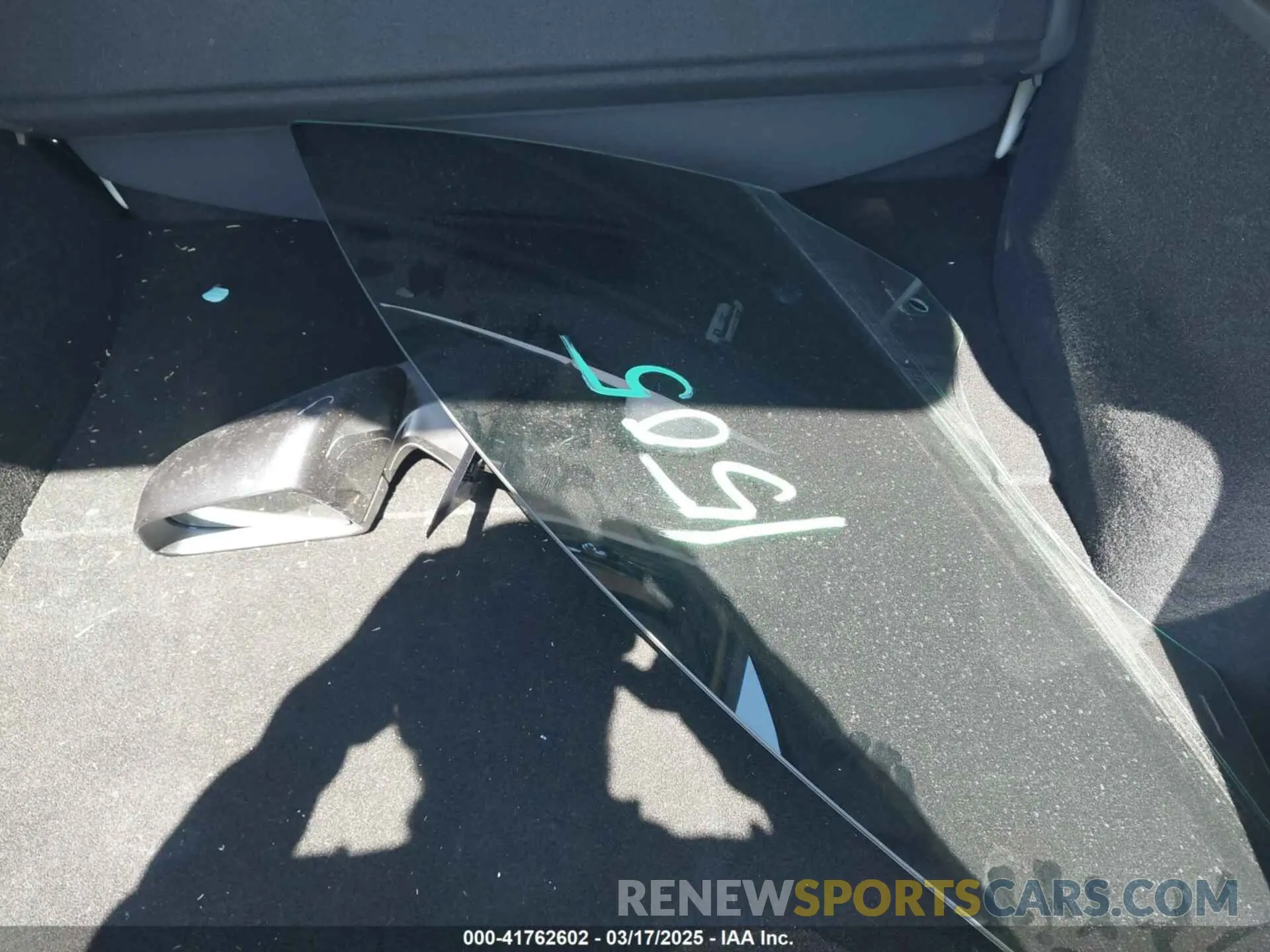 12 fotografías del automóvil dañado 7SAYGDEF1RA329825 TESLA MODEL Y 2024