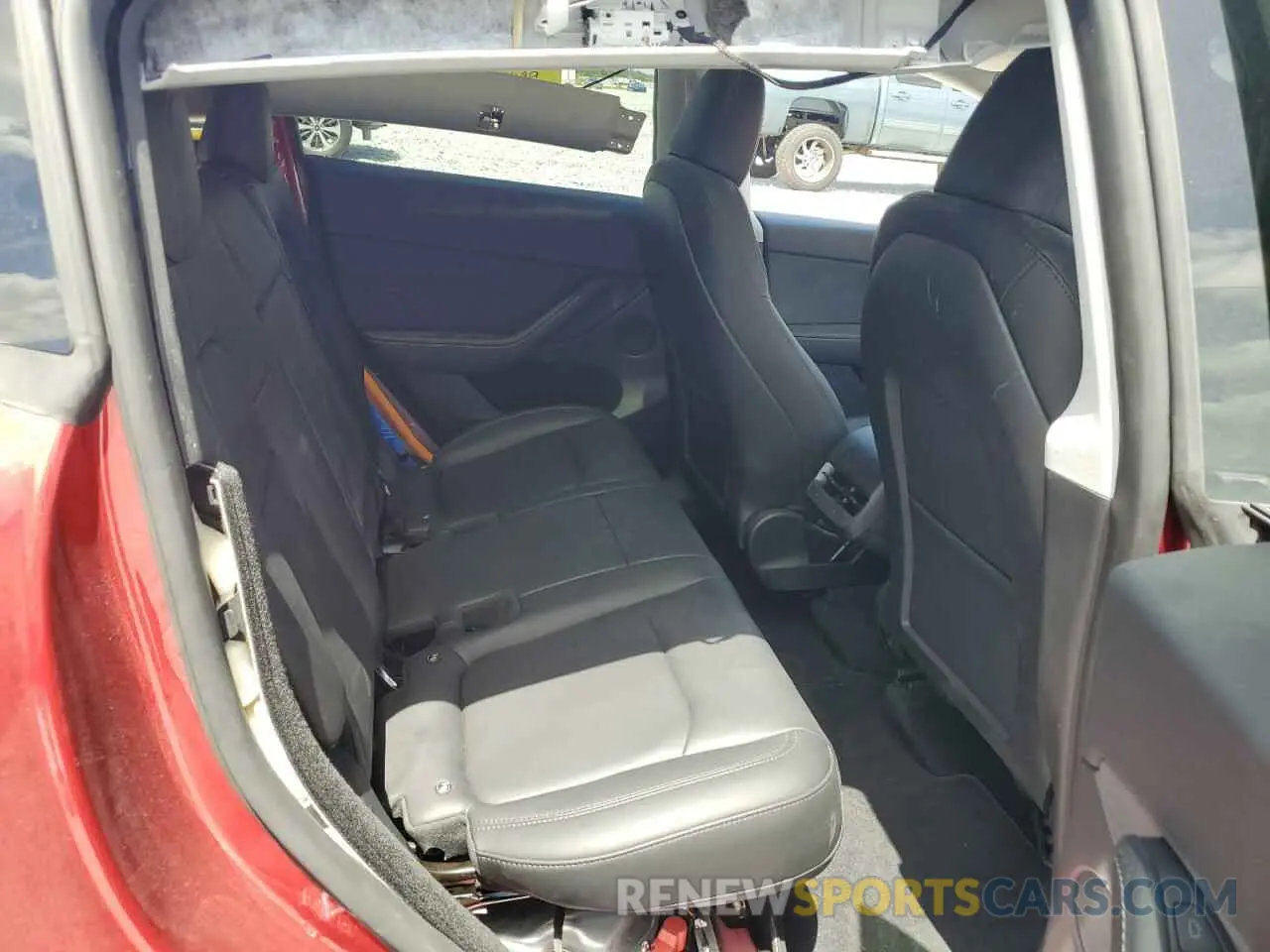 10 fotografías del automóvil dañado 7SAYGDEF1RF052175 TESLA MODEL Y 2024