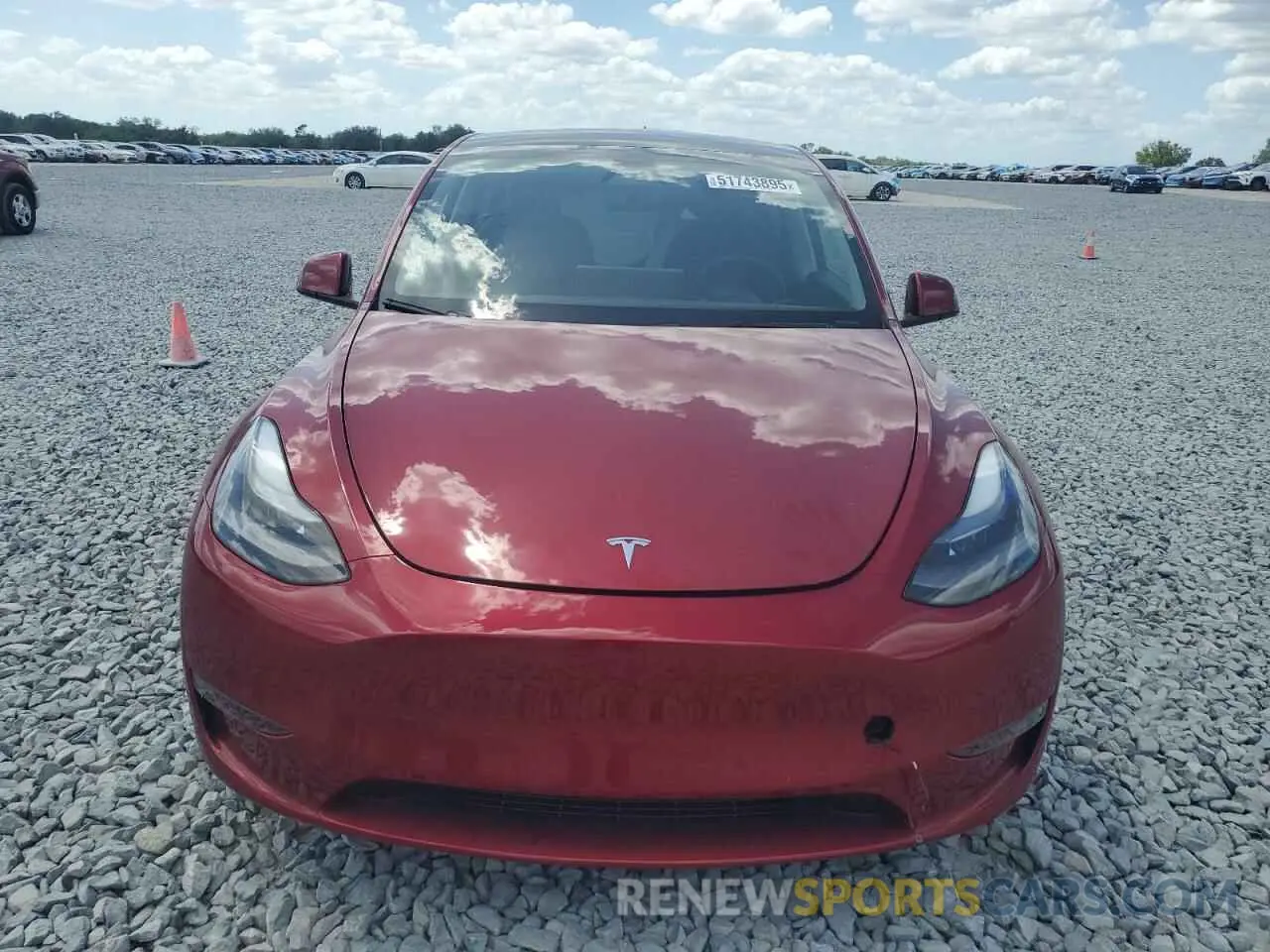 5 fotografías del automóvil dañado 7SAYGDEF1RF052175 TESLA MODEL Y 2024
