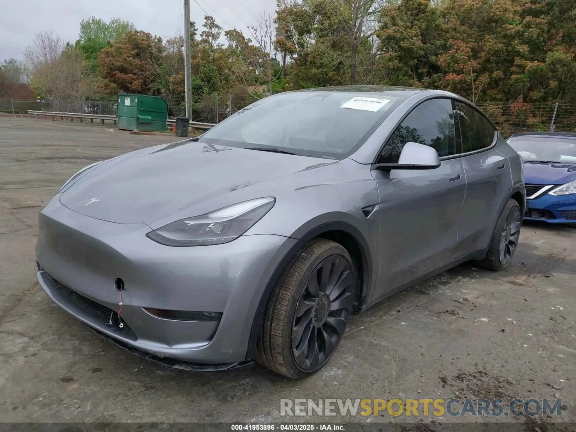 2 fotografías del automóvil dañado 7SAYGDEF2RA322351 TESLA MODEL Y 2024