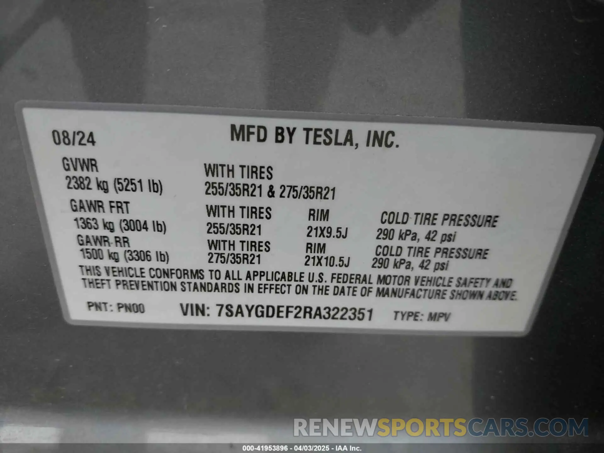9 fotografías del automóvil dañado 7SAYGDEF2RA322351 TESLA MODEL Y 2024
