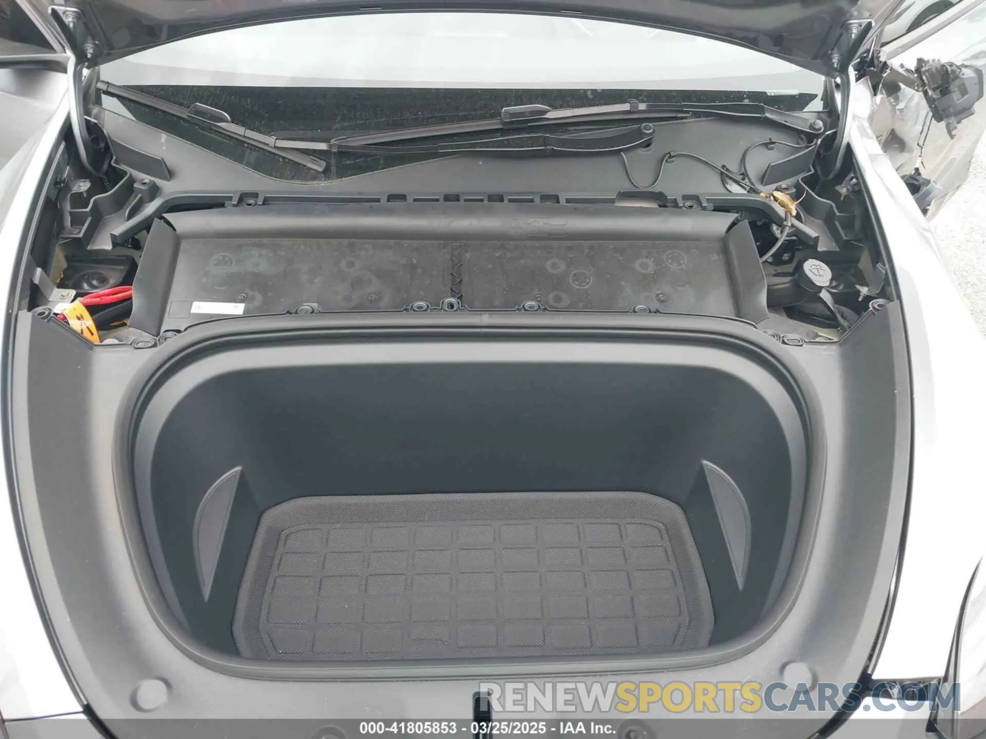 10 fotografías del automóvil dañado 7SAYGDEF3RA307468 TESLA MODEL Y 2024