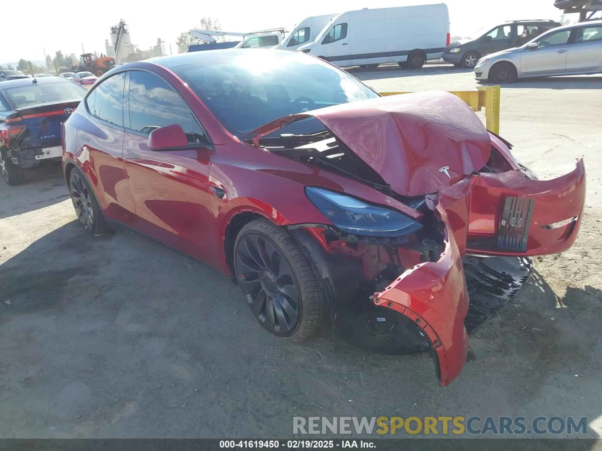 1 fotografías del automóvil dañado 7SAYGDEF3RF032980 TESLA MODEL Y 2024