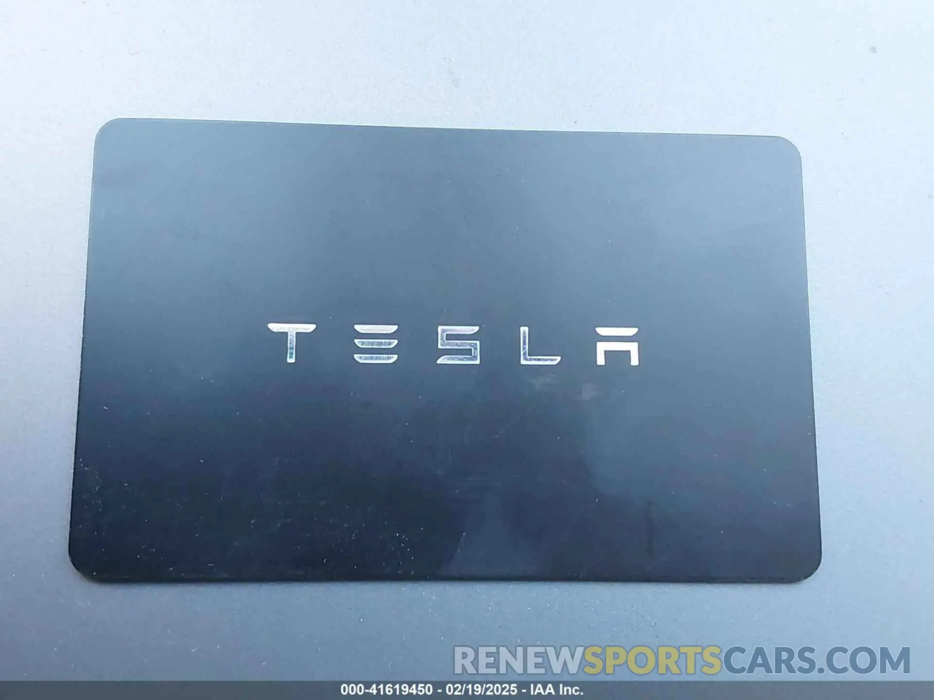 11 fotografías del automóvil dañado 7SAYGDEF3RF032980 TESLA MODEL Y 2024