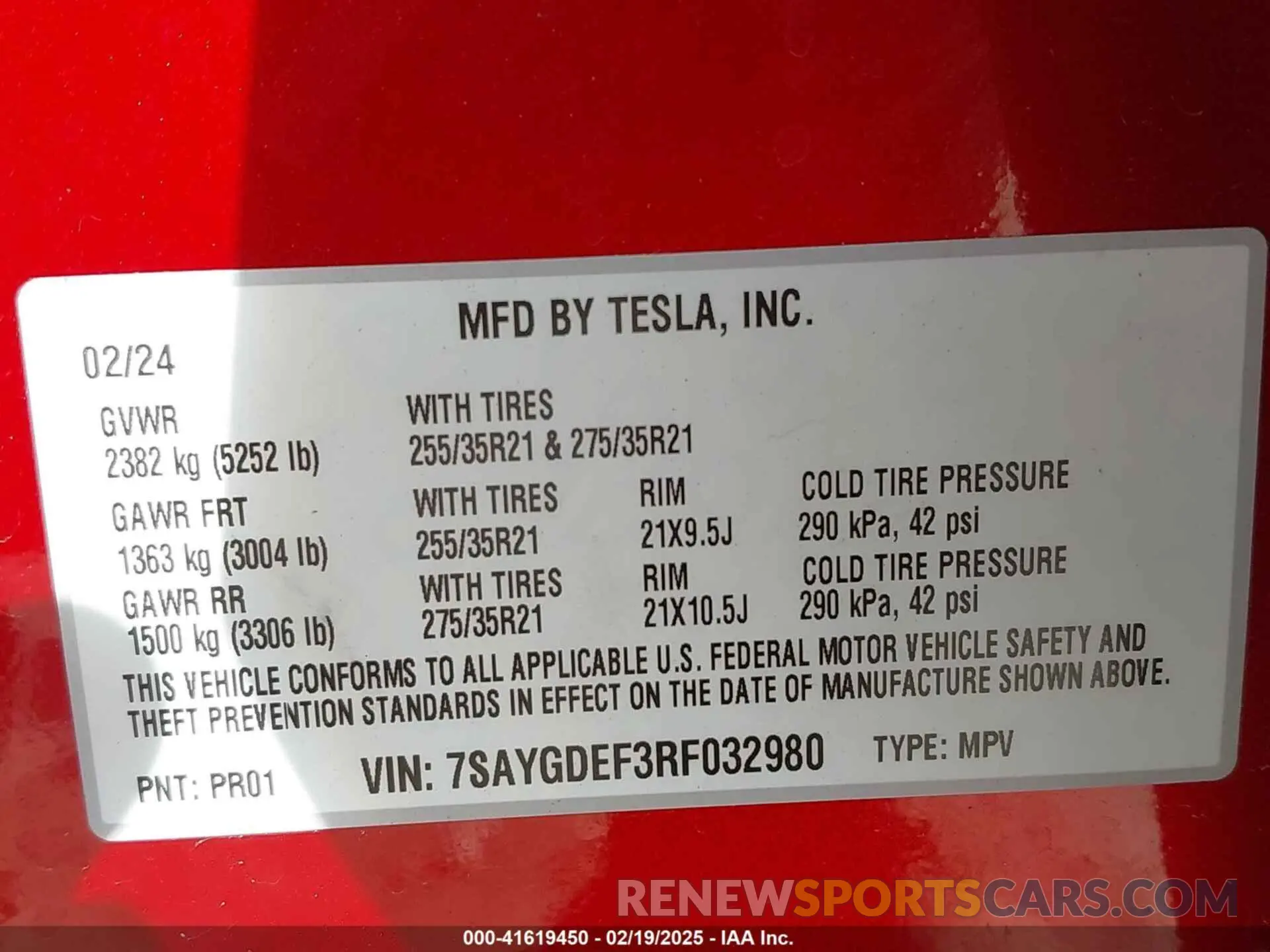 9 fotografías del automóvil dañado 7SAYGDEF3RF032980 TESLA MODEL Y 2024
