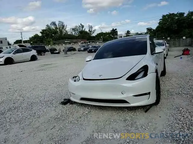 10 fotografías del automóvil dañado 7SAYGDEF3RF050704 TESLA MODEL Y 2024