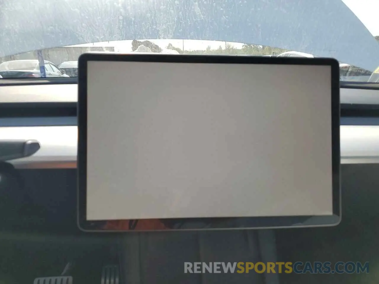 9 fotografías del automóvil dañado 7SAYGDEF4RA266087 TESLA MODEL Y 2024