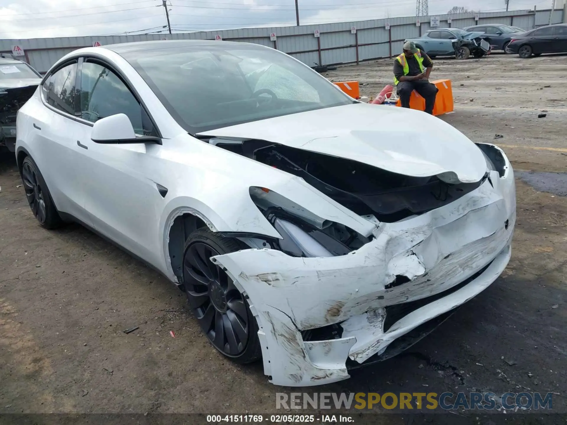 1 fotografías del automóvil dañado 7SAYGDEF4RA278532 TESLA MODEL Y 2024