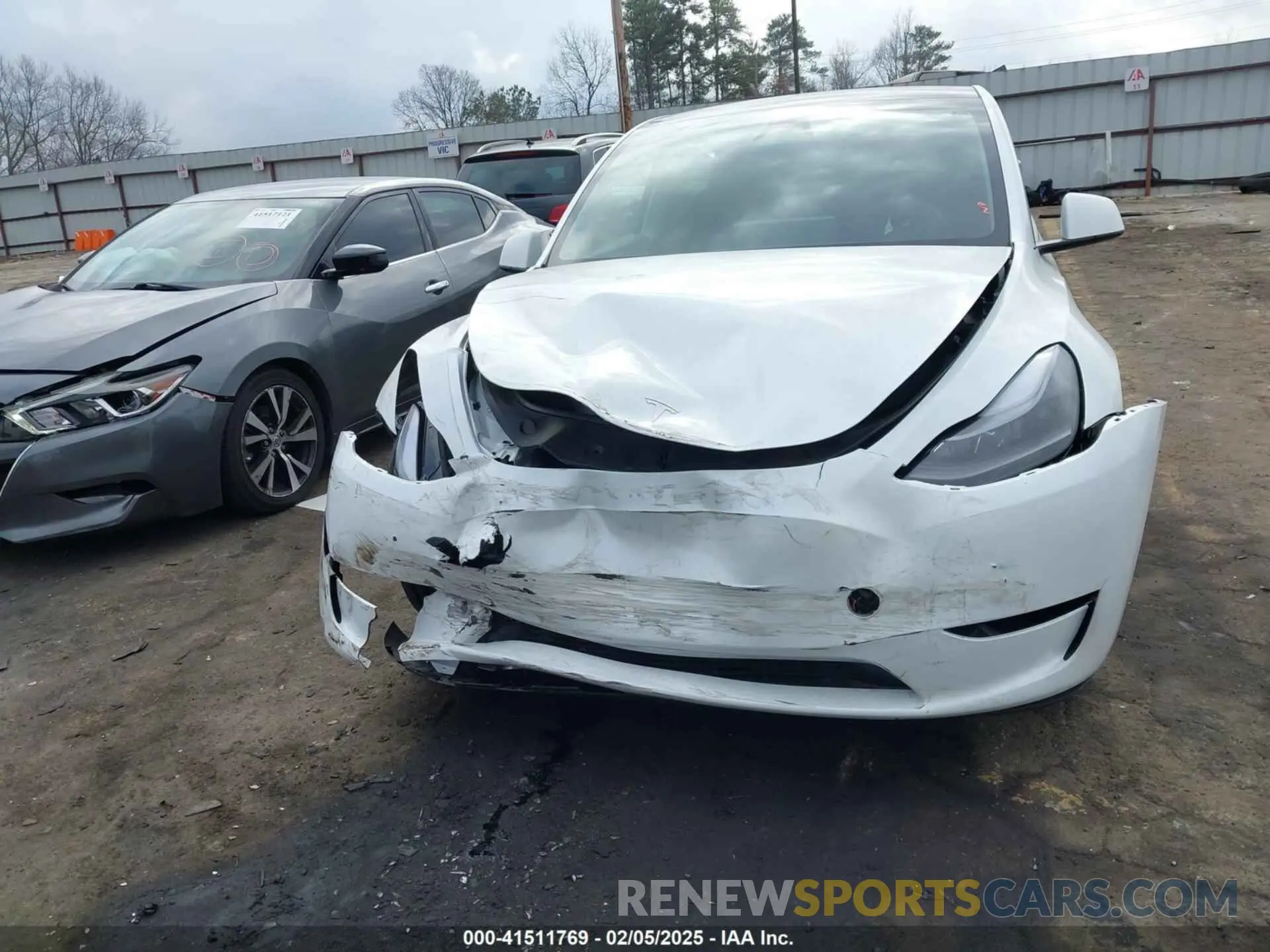 6 fotografías del automóvil dañado 7SAYGDEF4RA278532 TESLA MODEL Y 2024