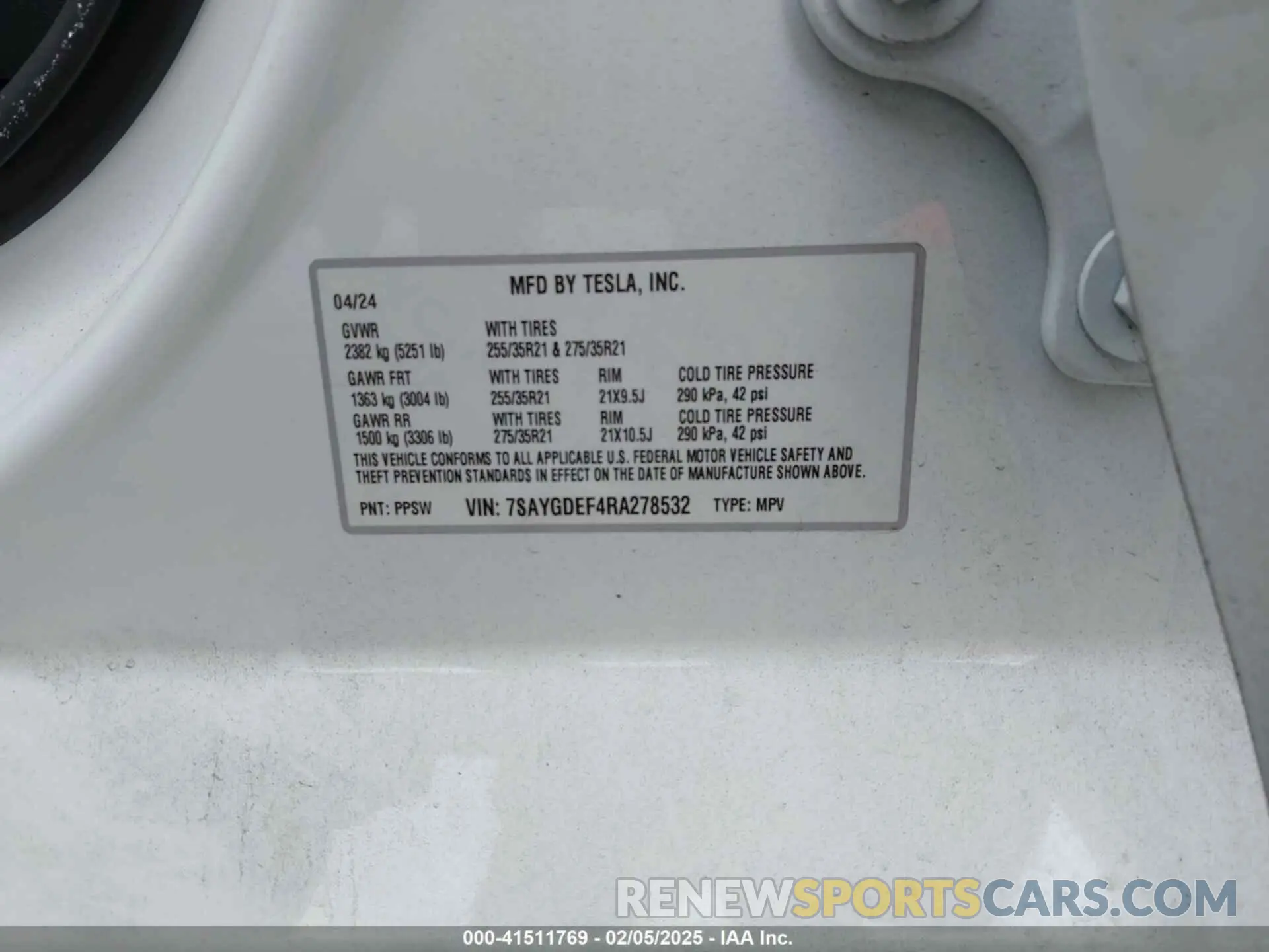 9 fotografías del automóvil dañado 7SAYGDEF4RA278532 TESLA MODEL Y 2024