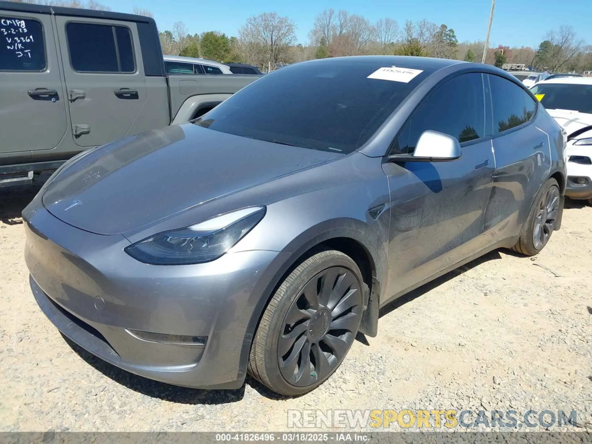 2 fotografías del automóvil dañado 7SAYGDEF4RA310248 TESLA MODEL Y 2024