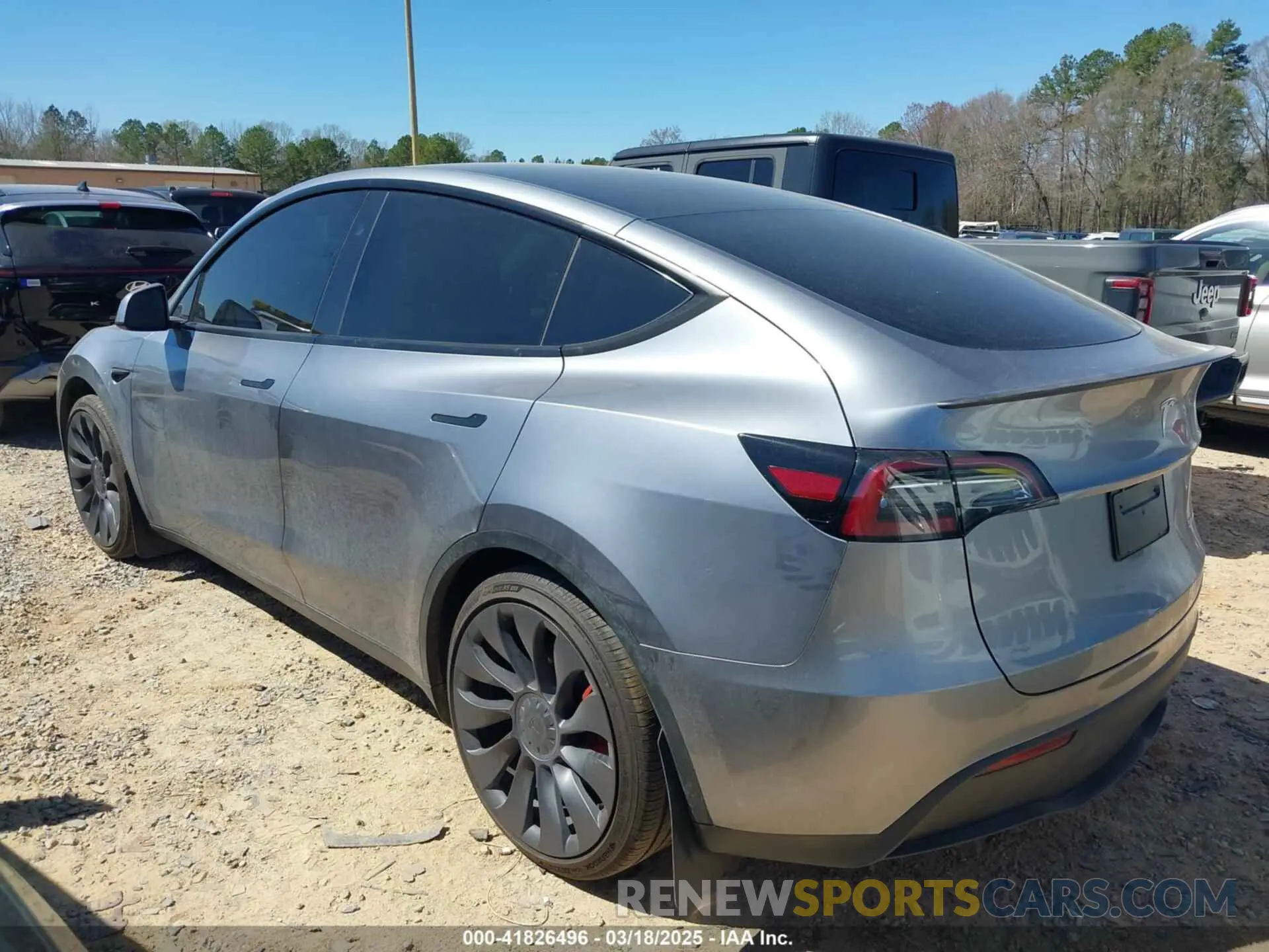 3 fotografías del automóvil dañado 7SAYGDEF4RA310248 TESLA MODEL Y 2024