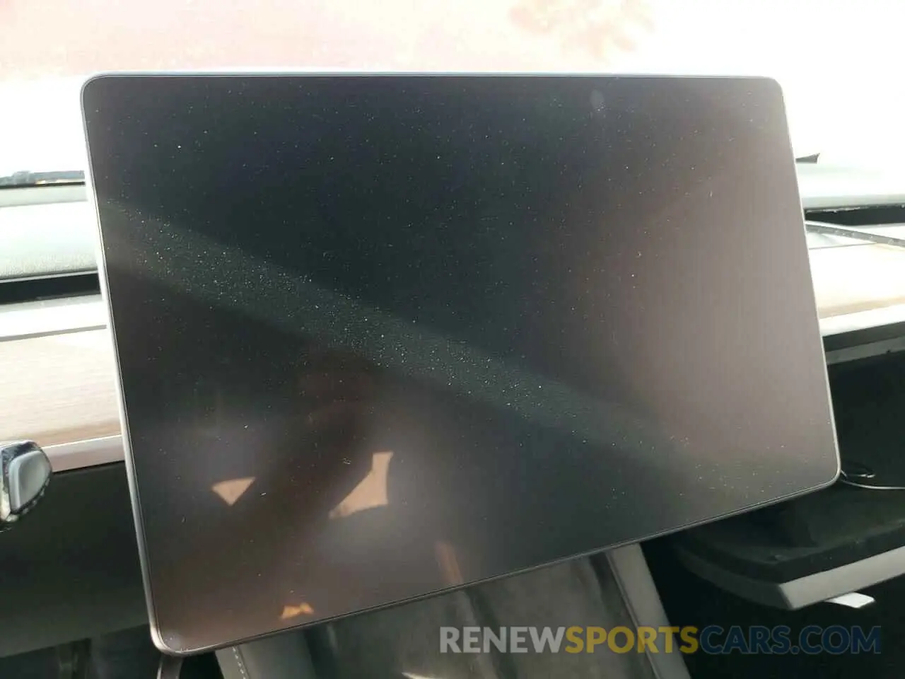 9 fotografías del automóvil dañado 7SAYGDEF5RF072803 TESLA MODEL Y 2024