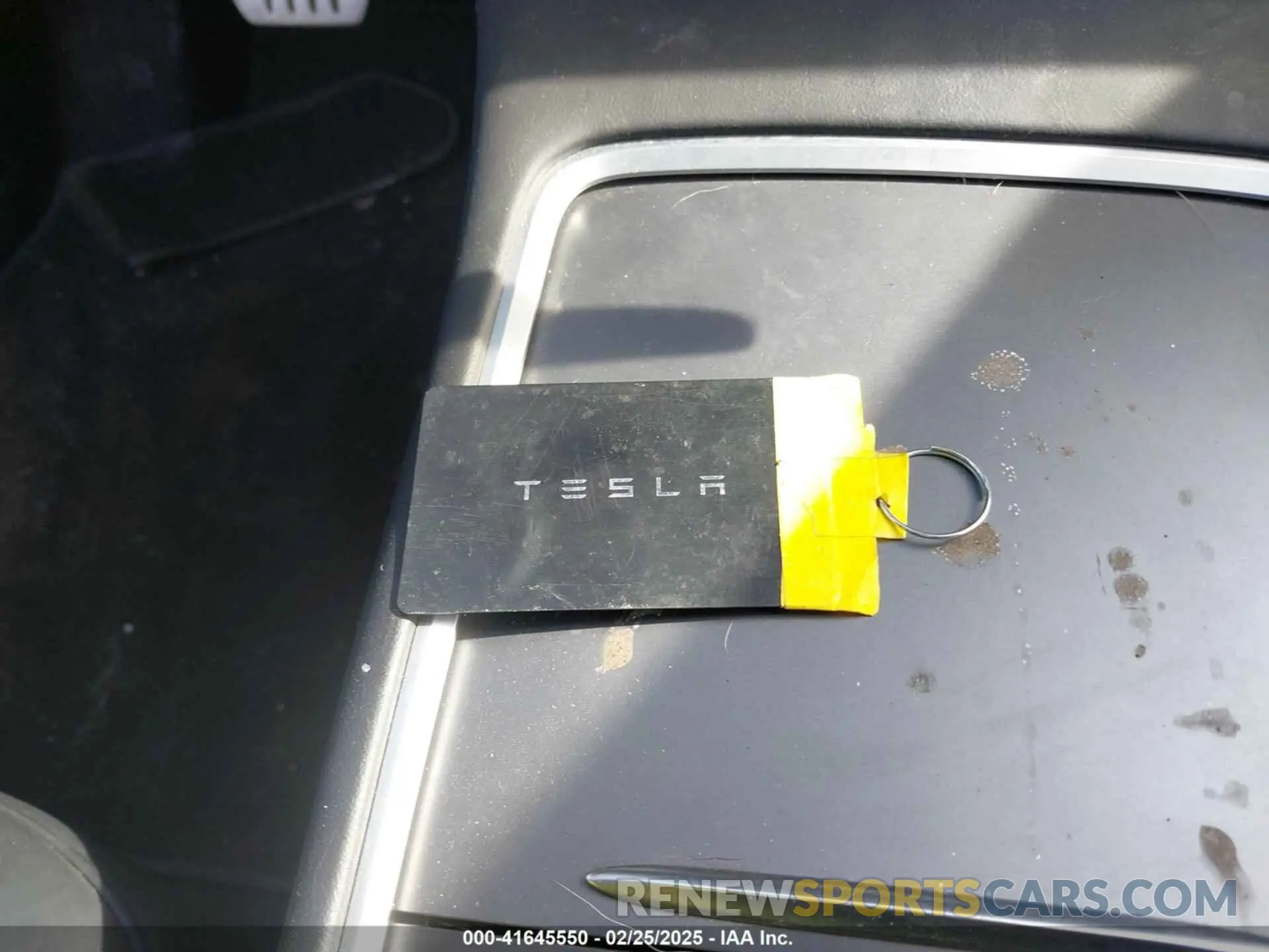 11 fotografías del automóvil dañado 7SAYGDEF6RA266687 TESLA MODEL Y 2024