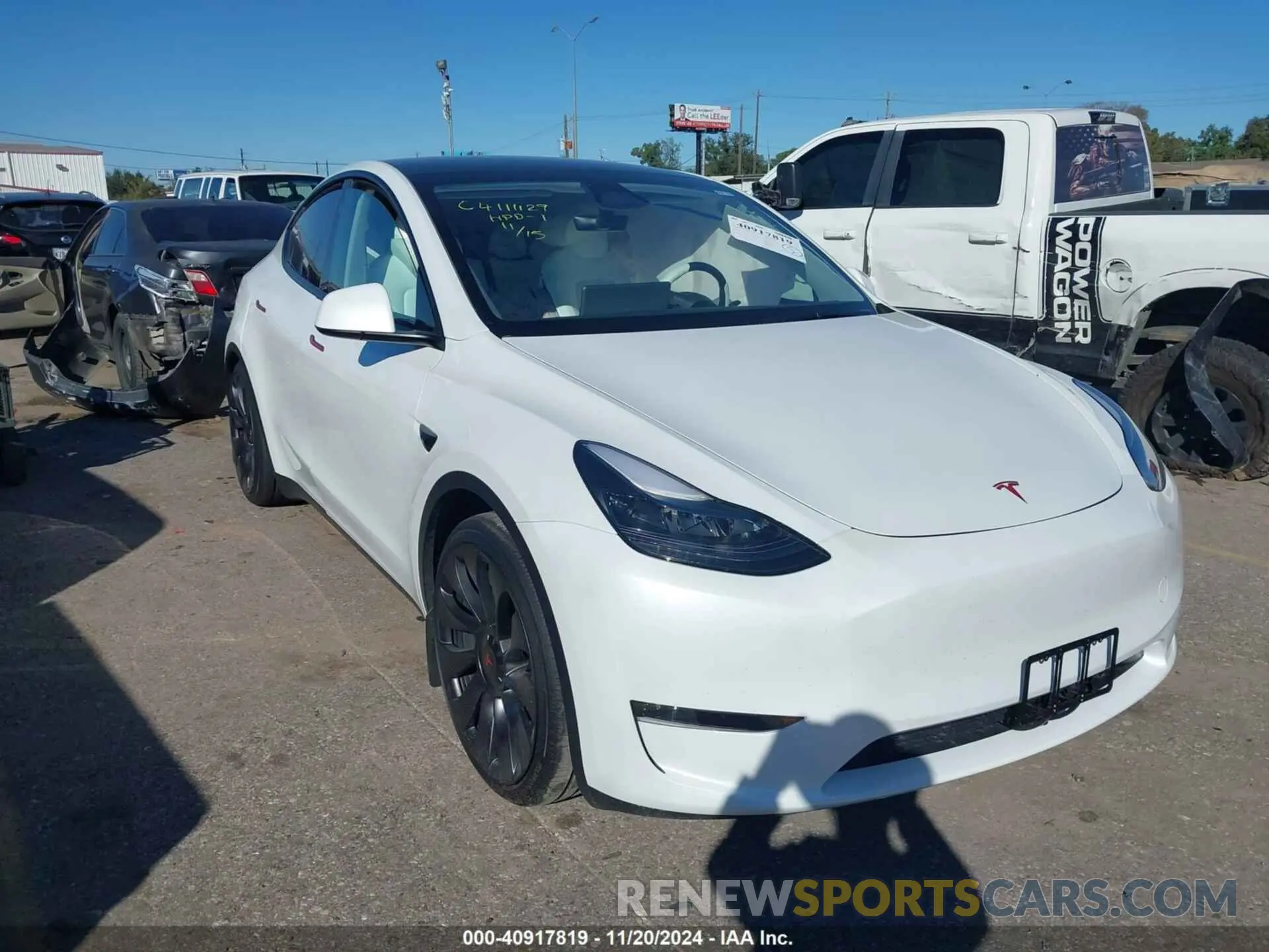 1 fotografías del automóvil dañado 7SAYGDEF7RA335483 TESLA MODEL Y 2024