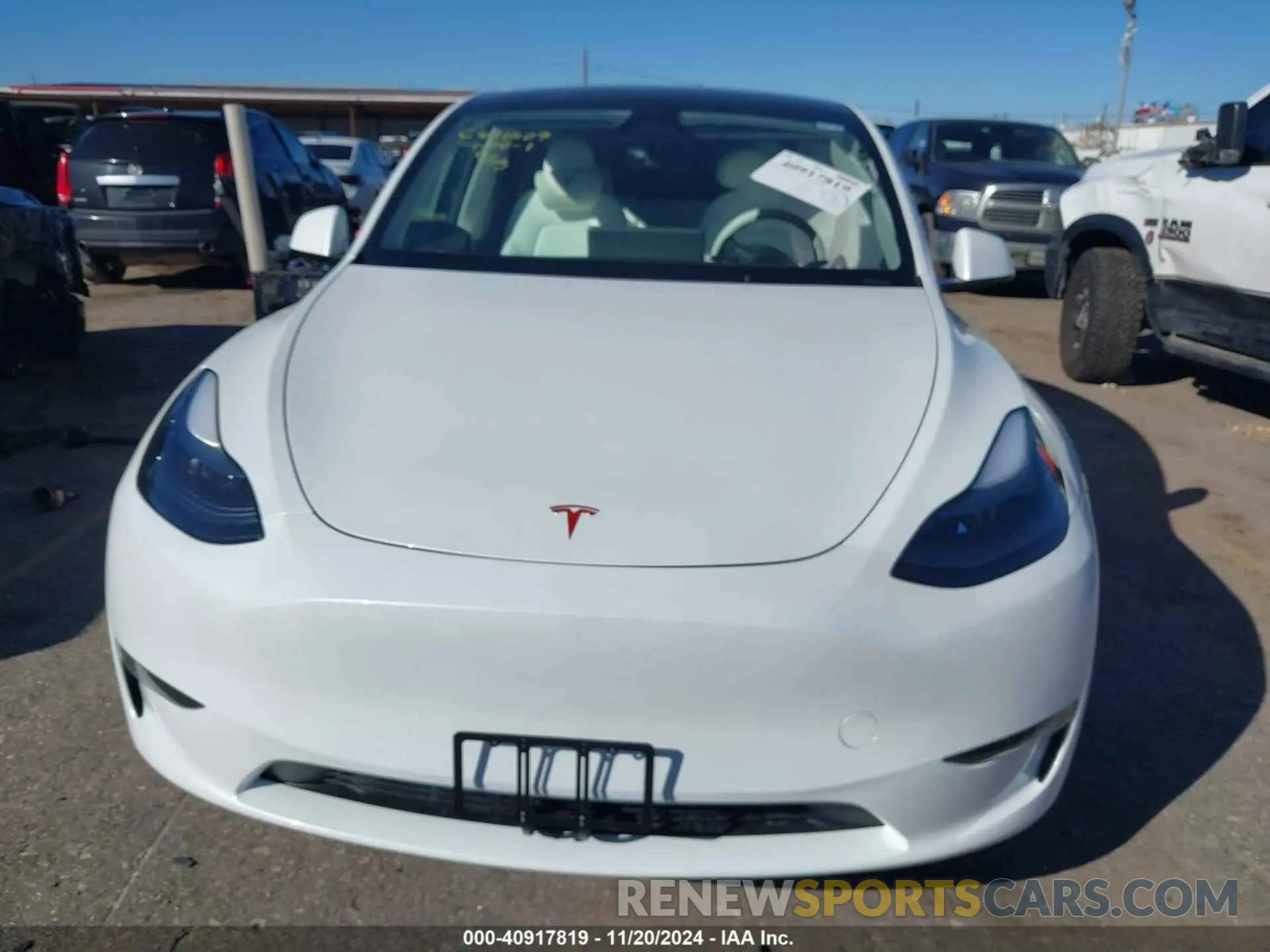 11 fotografías del automóvil dañado 7SAYGDEF7RA335483 TESLA MODEL Y 2024