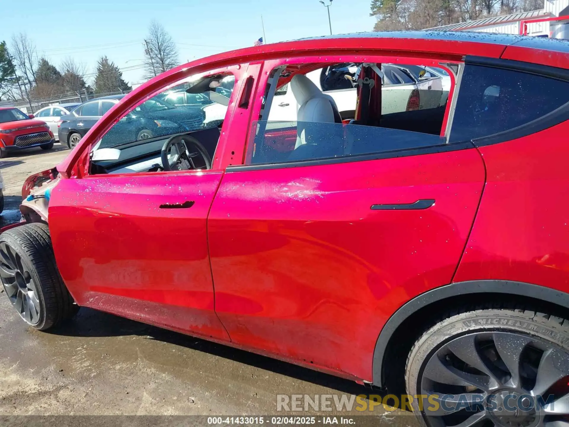 14 fotografías del automóvil dañado 7SAYGDEF7RF029774 TESLA MODEL Y 2024