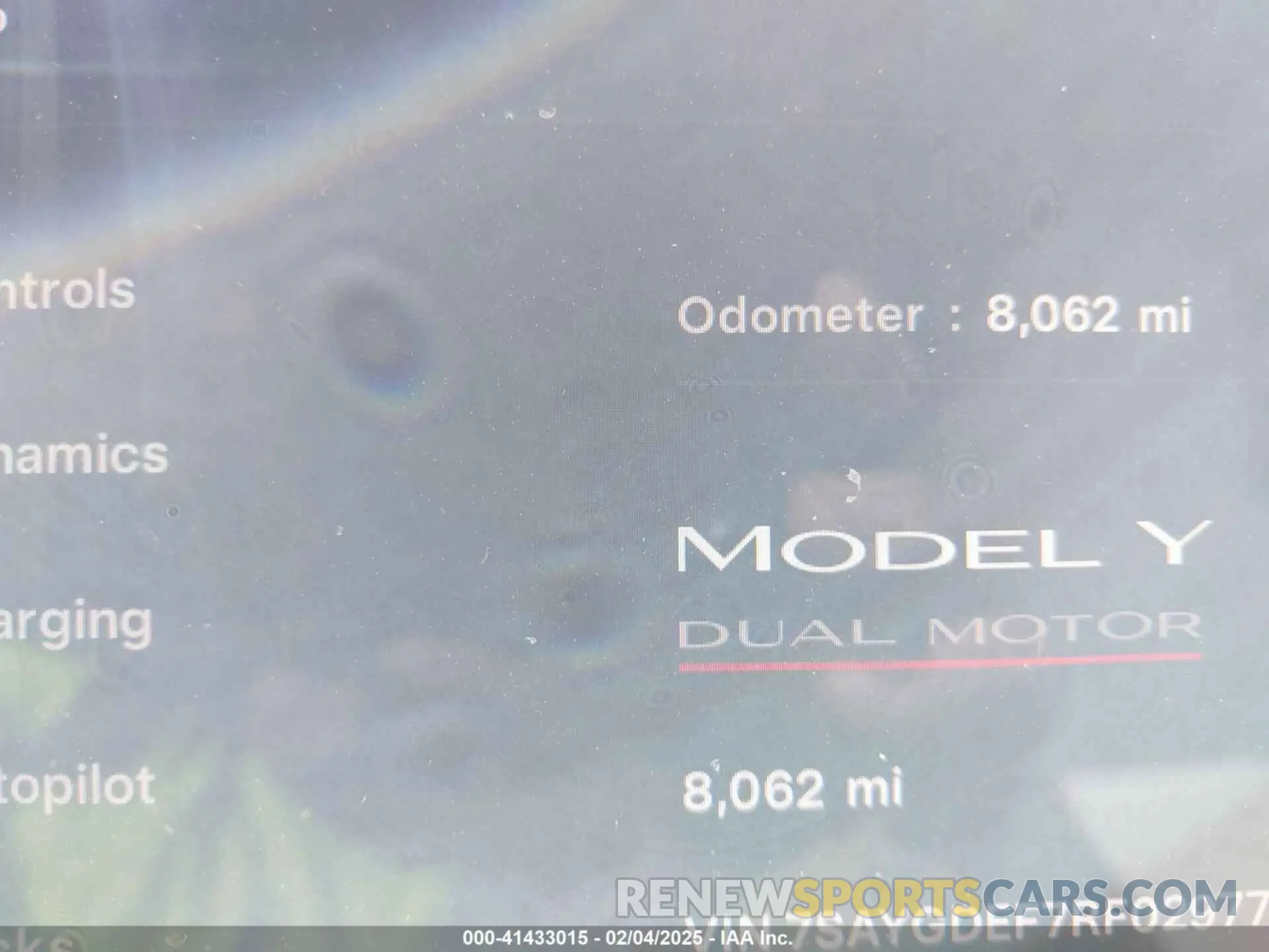 15 fotografías del automóvil dañado 7SAYGDEF7RF029774 TESLA MODEL Y 2024
