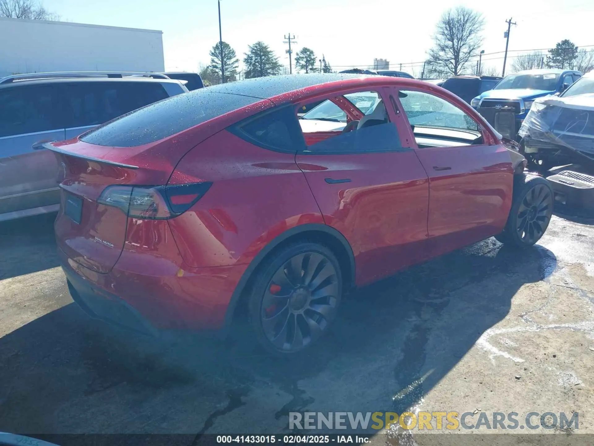 4 fotografías del automóvil dañado 7SAYGDEF7RF029774 TESLA MODEL Y 2024