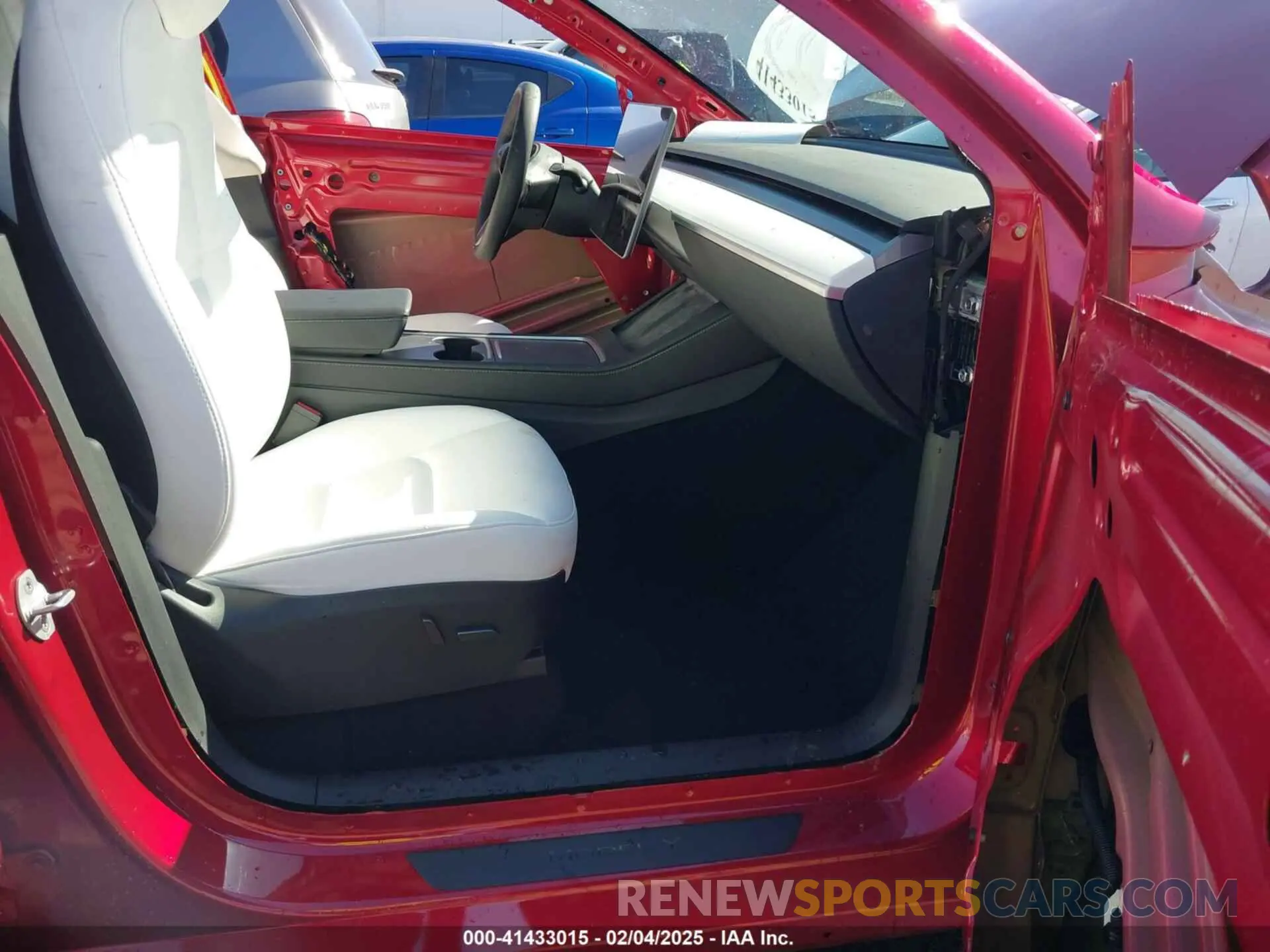 5 fotografías del automóvil dañado 7SAYGDEF7RF029774 TESLA MODEL Y 2024
