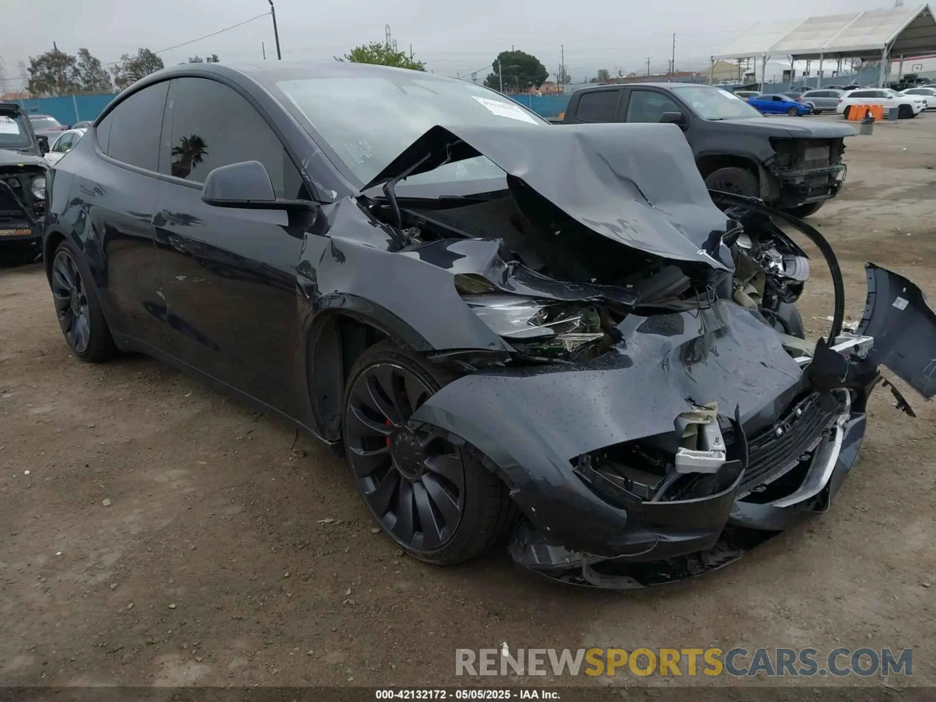 1 fotografías del automóvil dañado 7SAYGDEF7RF053265 TESLA MODEL Y 2024