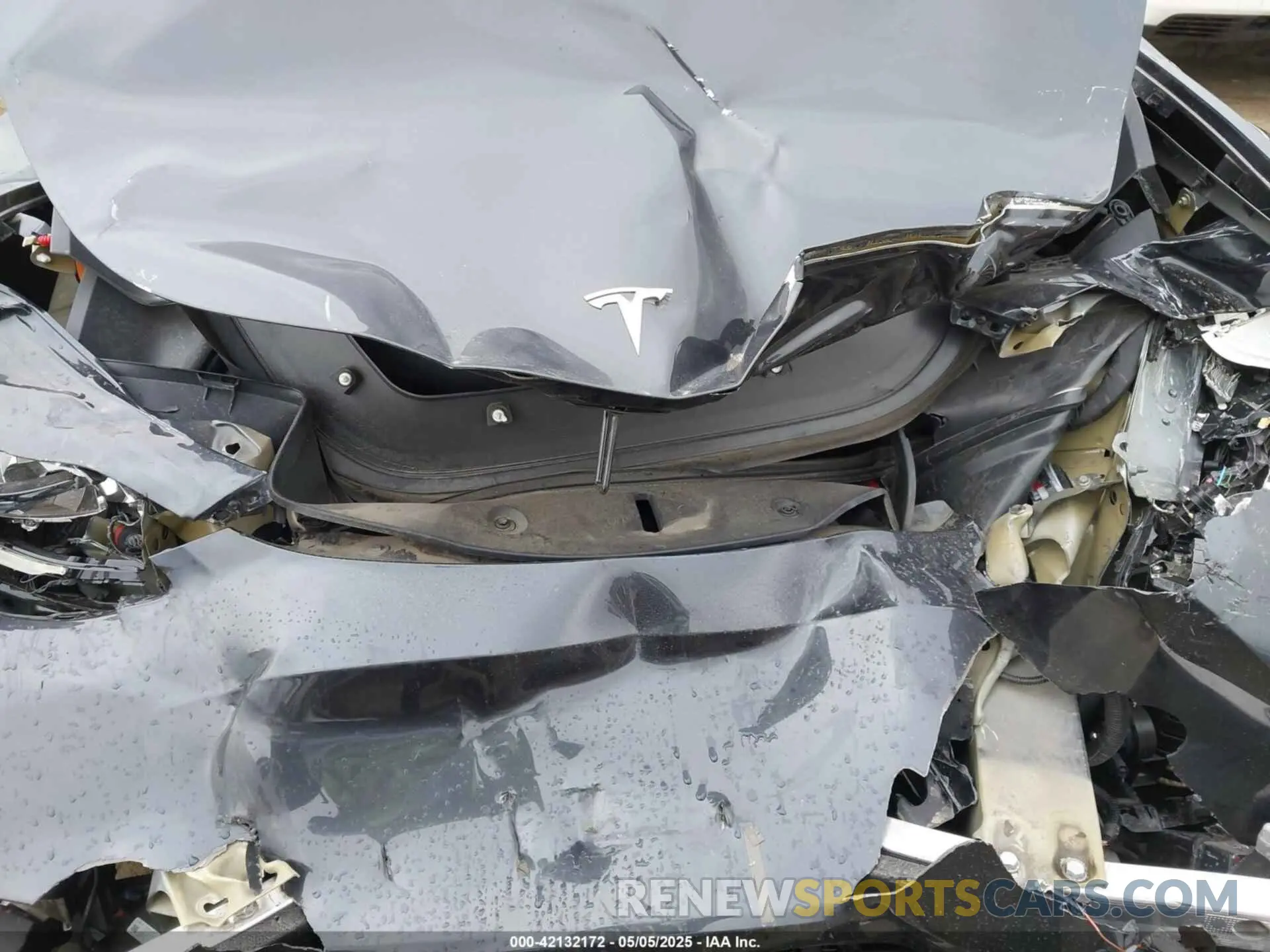 10 fotografías del automóvil dañado 7SAYGDEF7RF053265 TESLA MODEL Y 2024