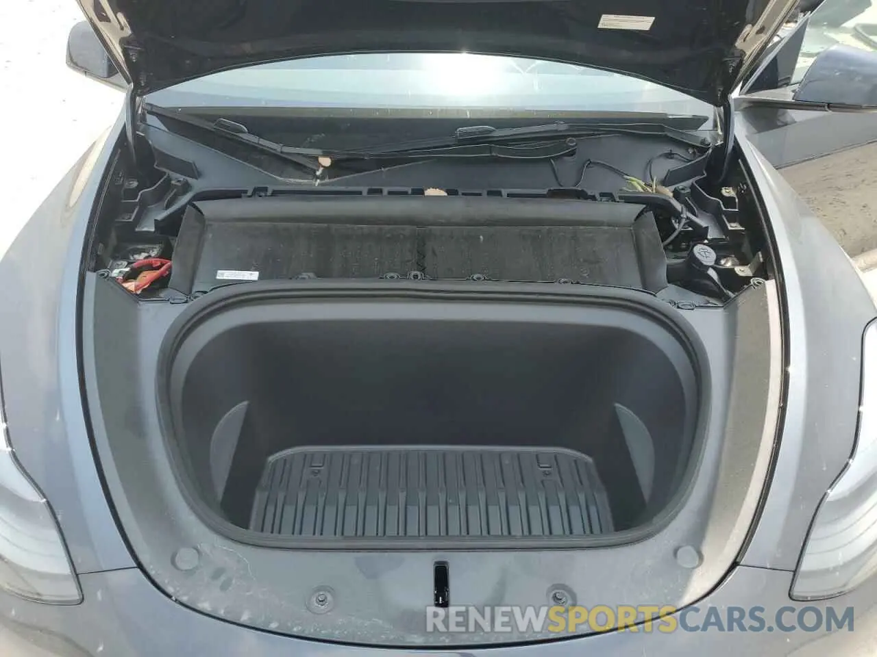 11 fotografías del automóvil dañado 7SAYGDEF8RF037091 TESLA MODEL Y 2024